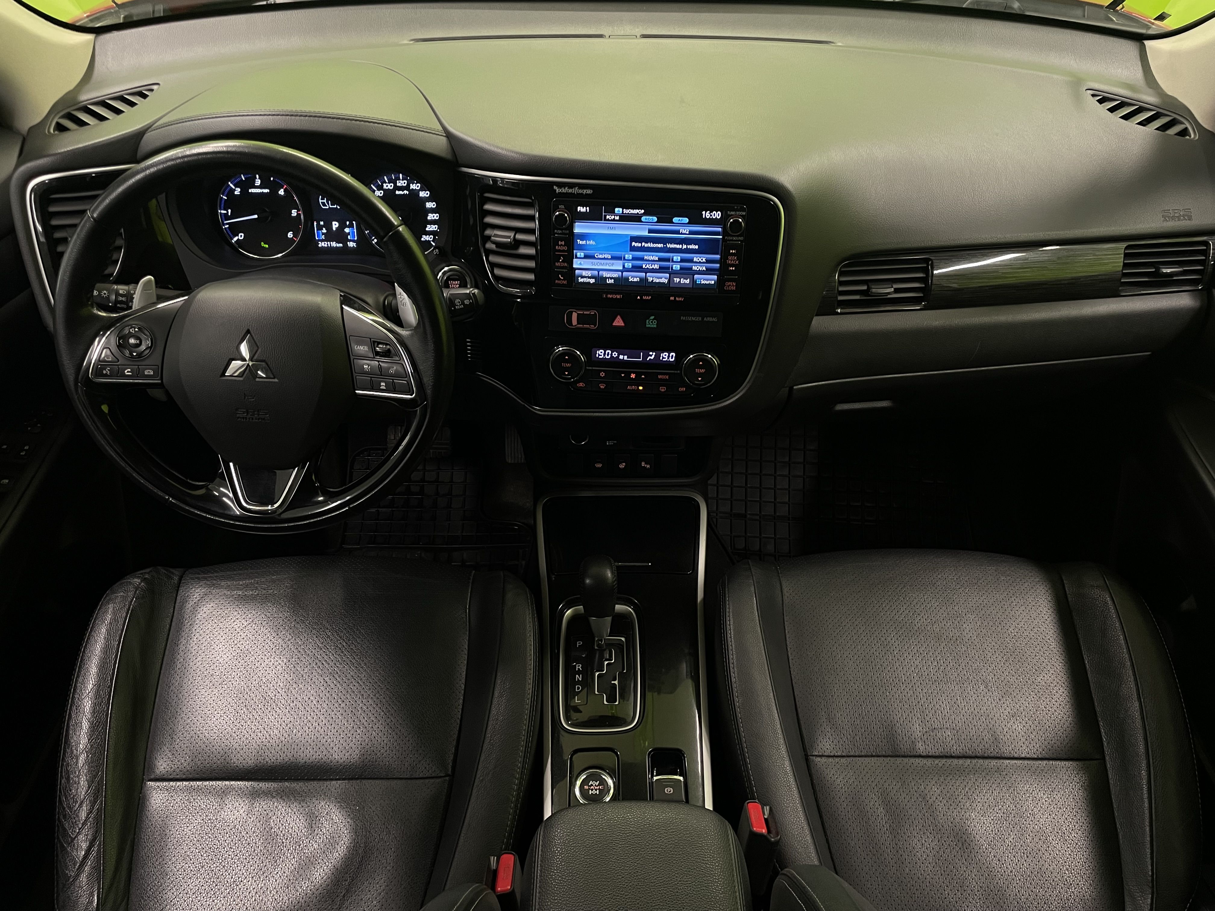 Mitsubishi Outlander 2017