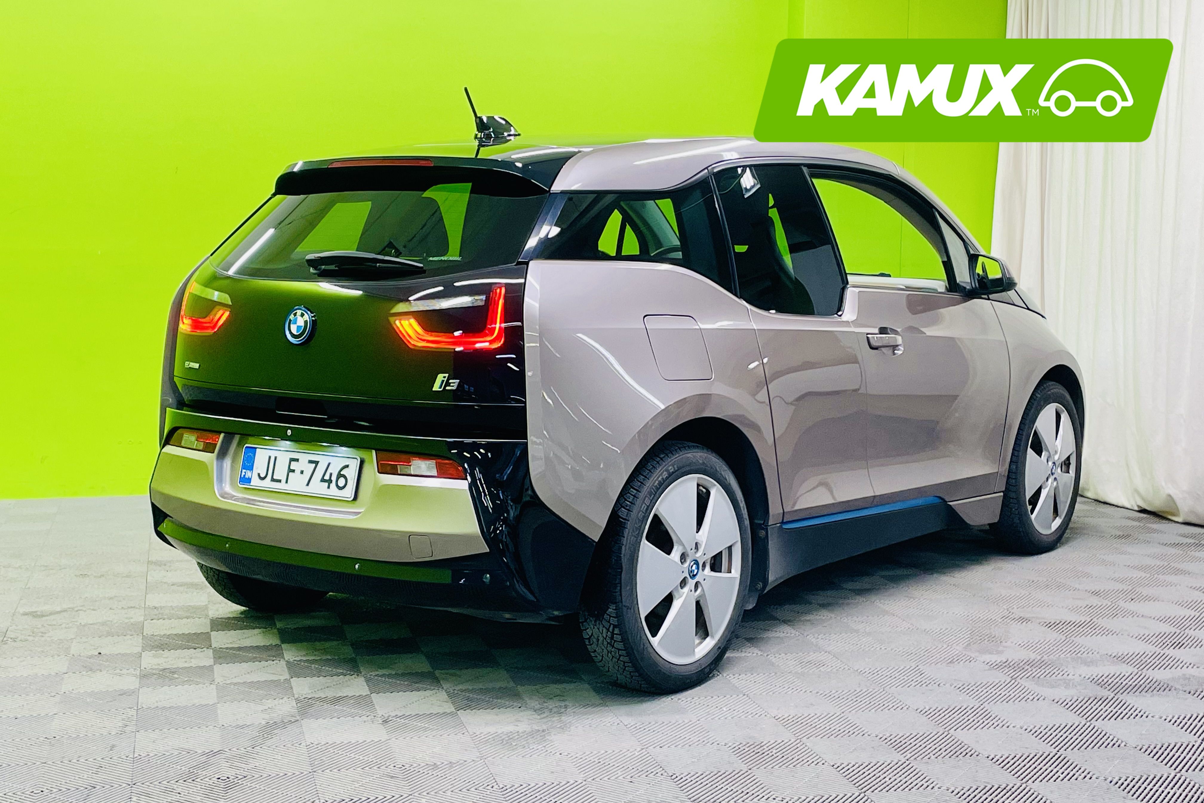 BMW i3 2013