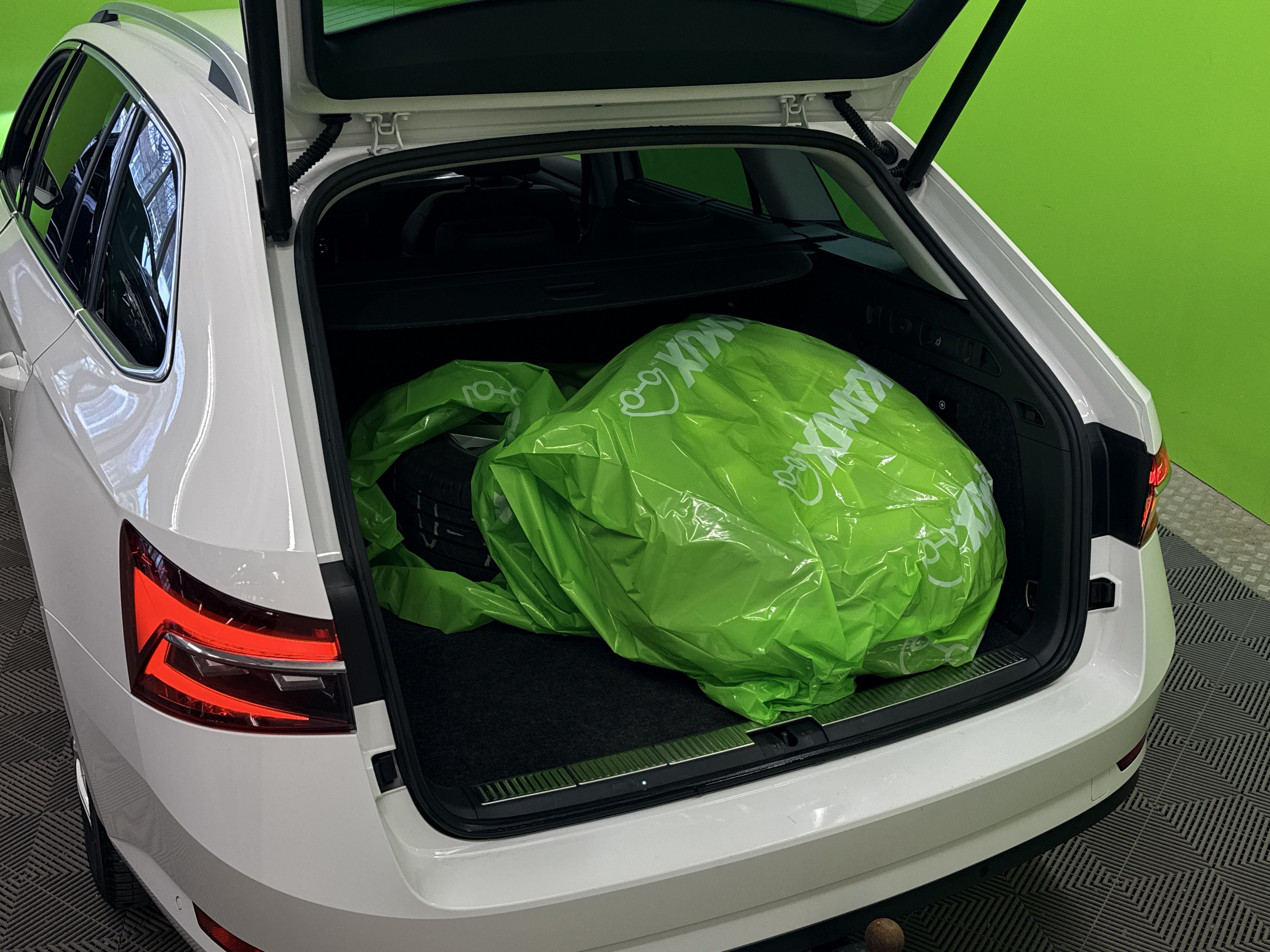 Skoda Superb 2021