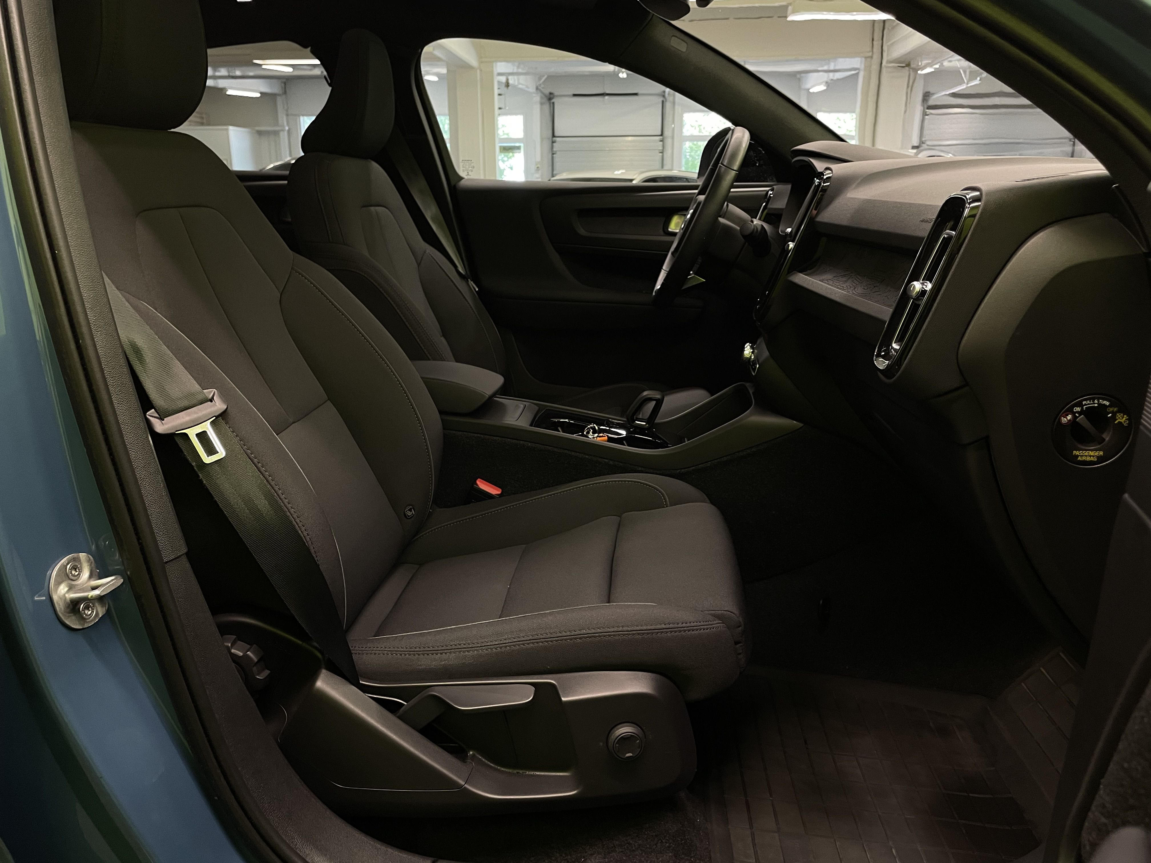 Volvo C40 2023
