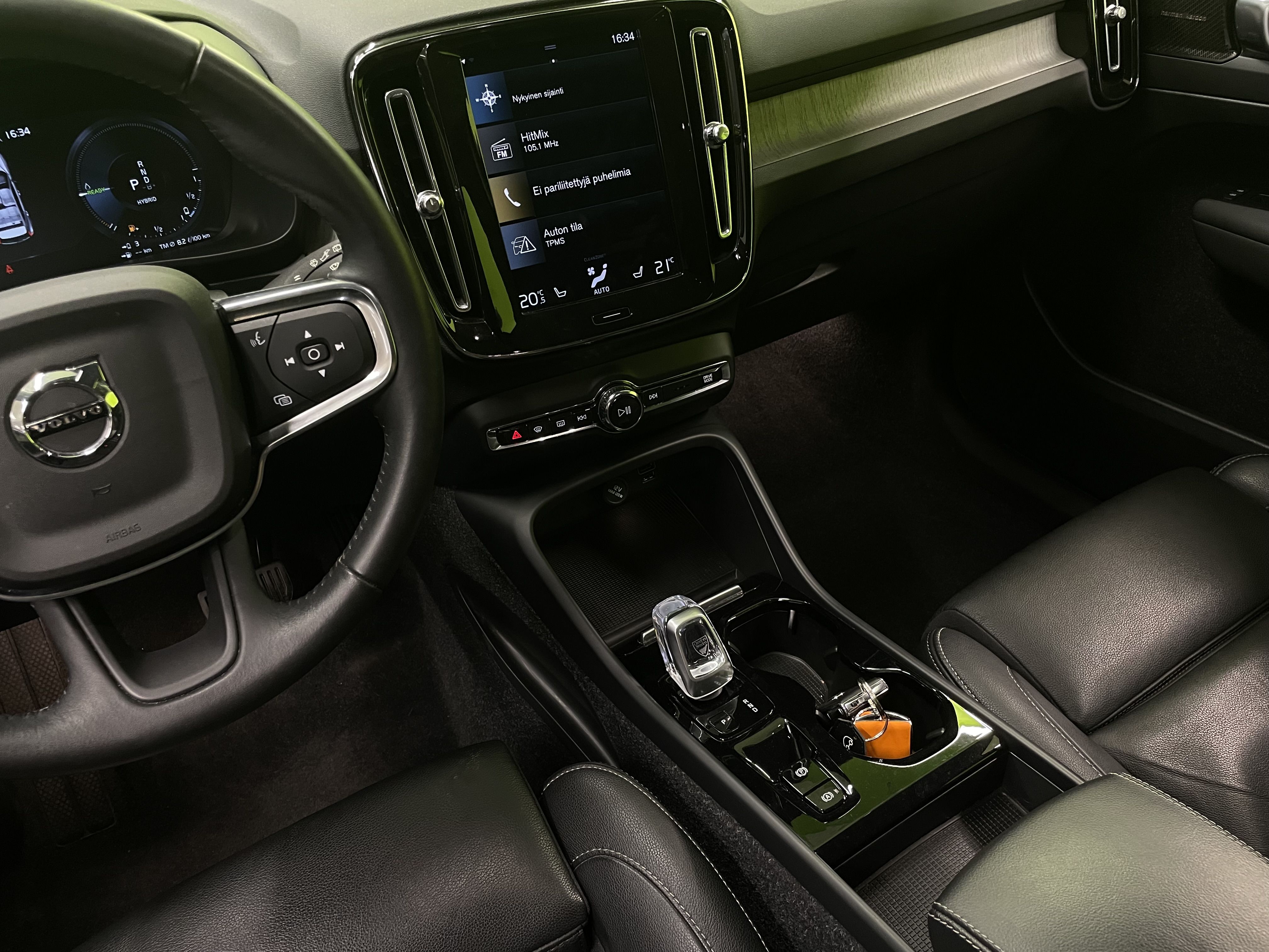 Volvo XC40 2021