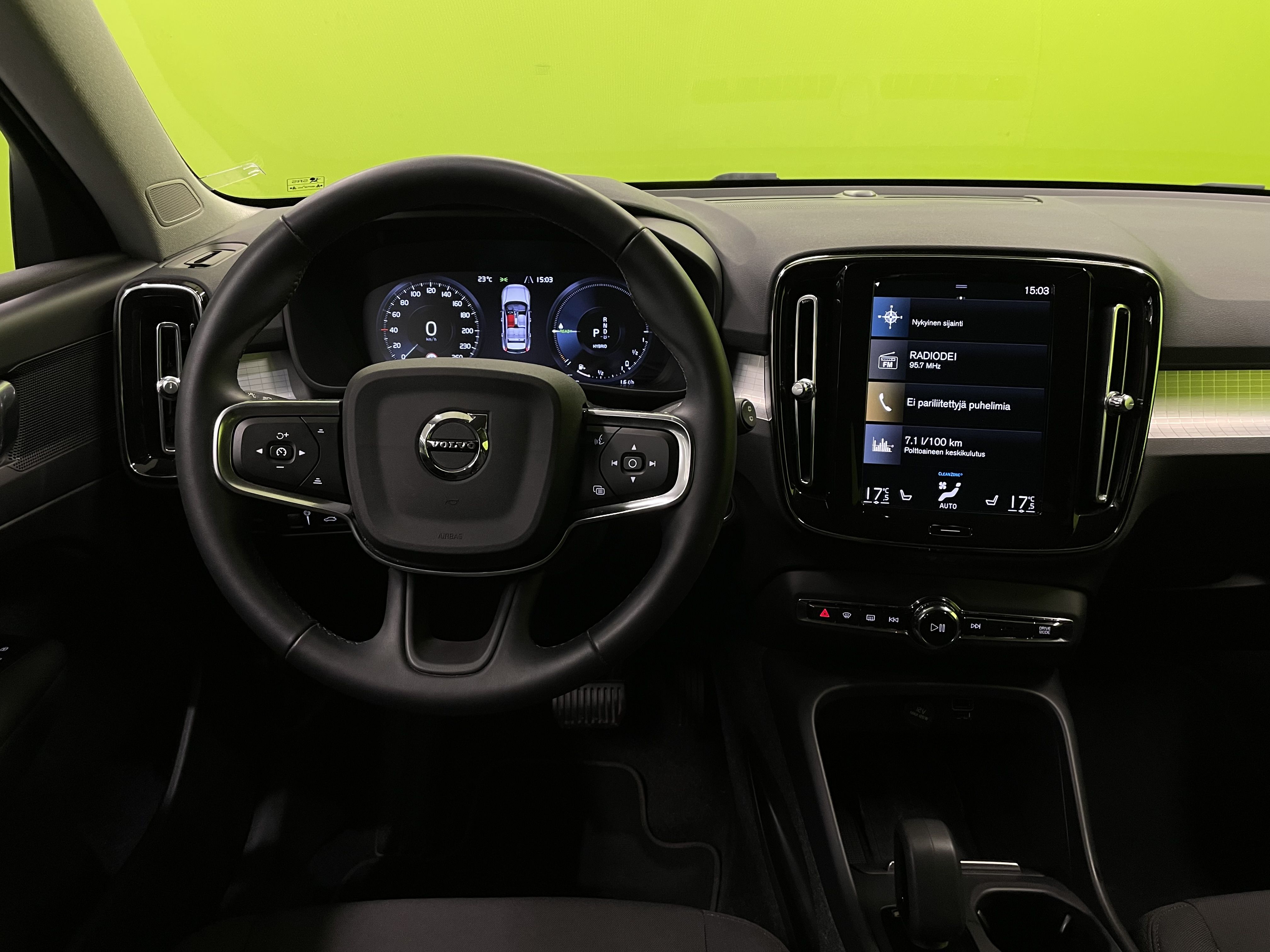 Volvo XC40 2022