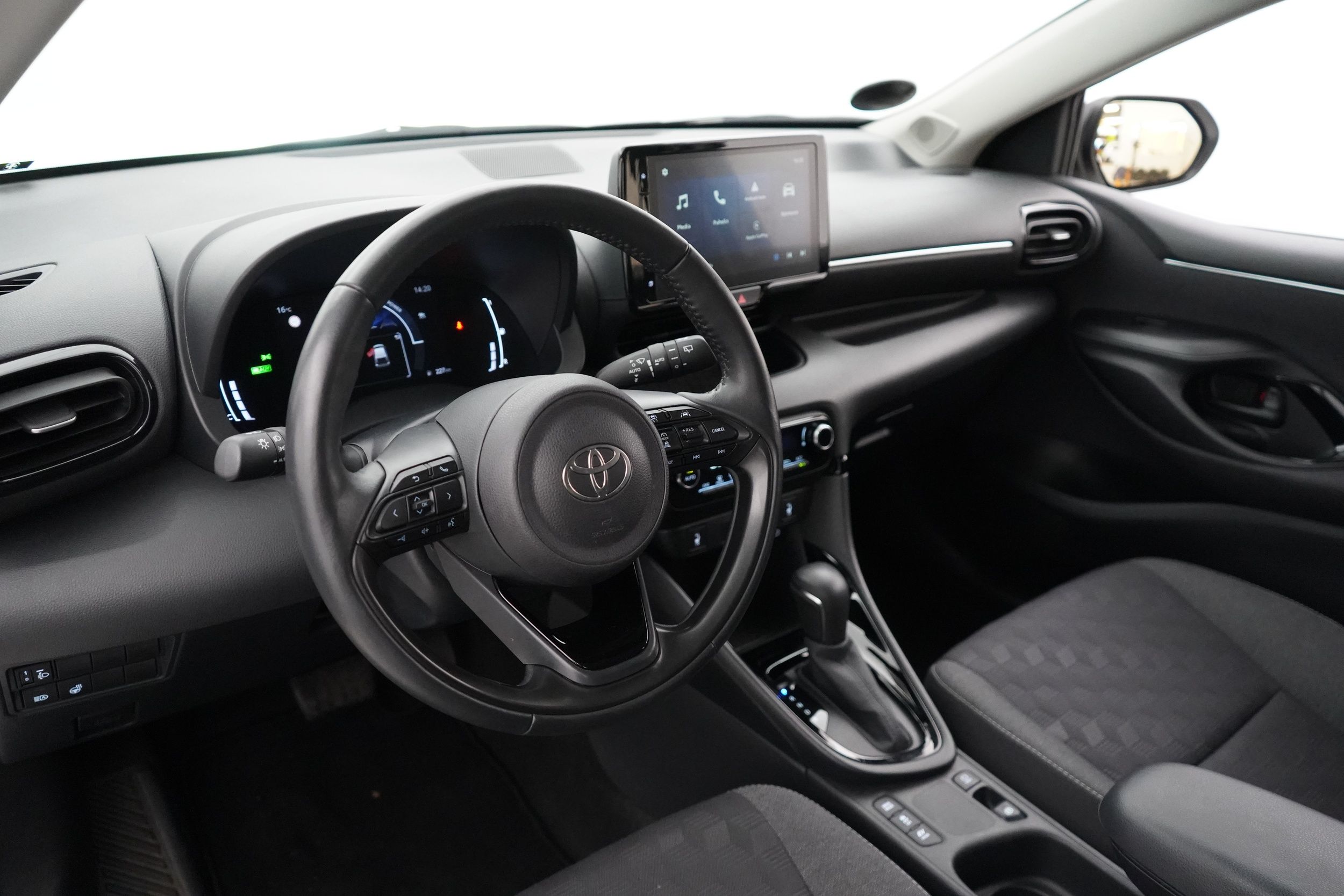 Toyota Yaris 2024