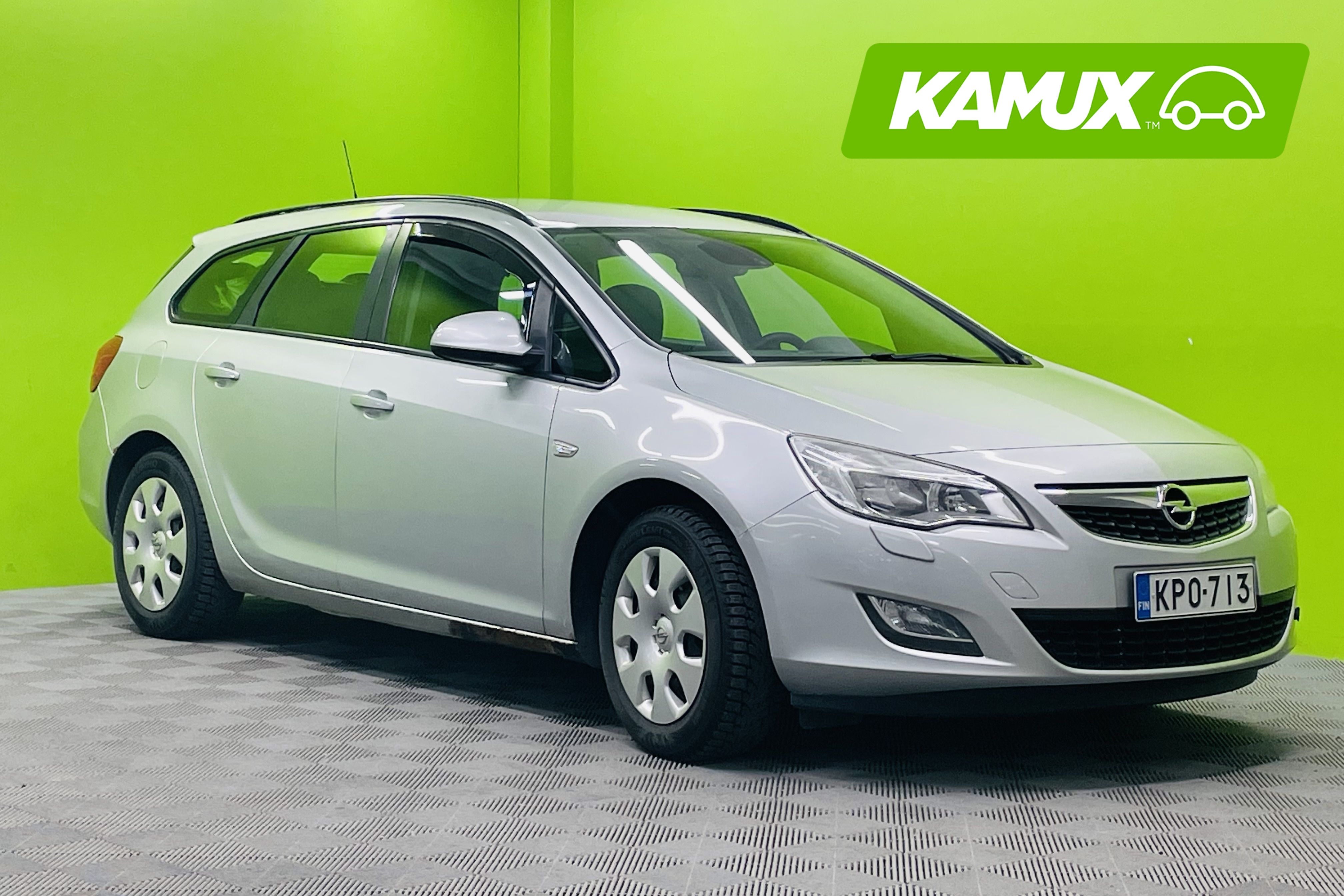 Opel Astra 2011