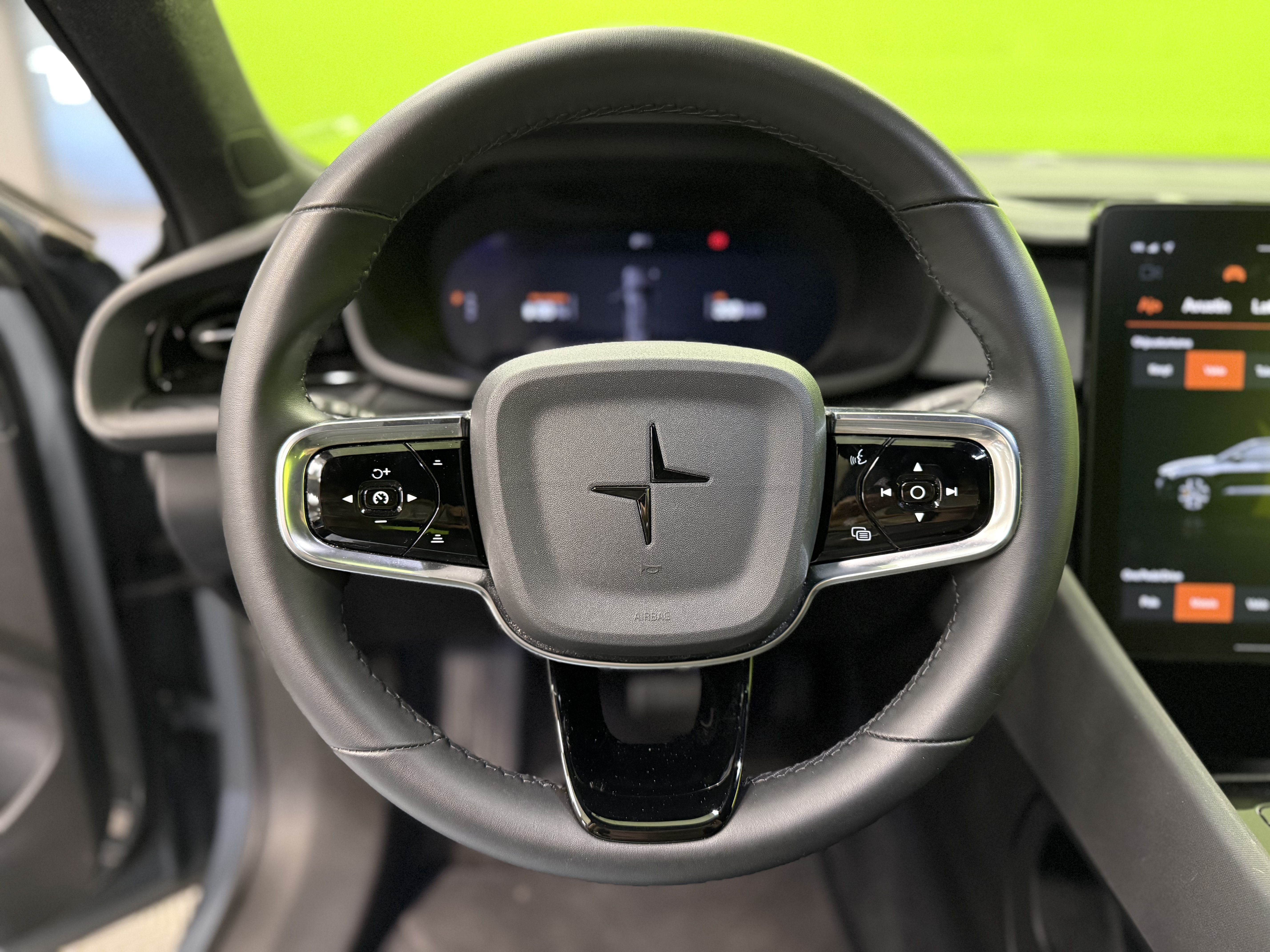 Polestar 2 2023