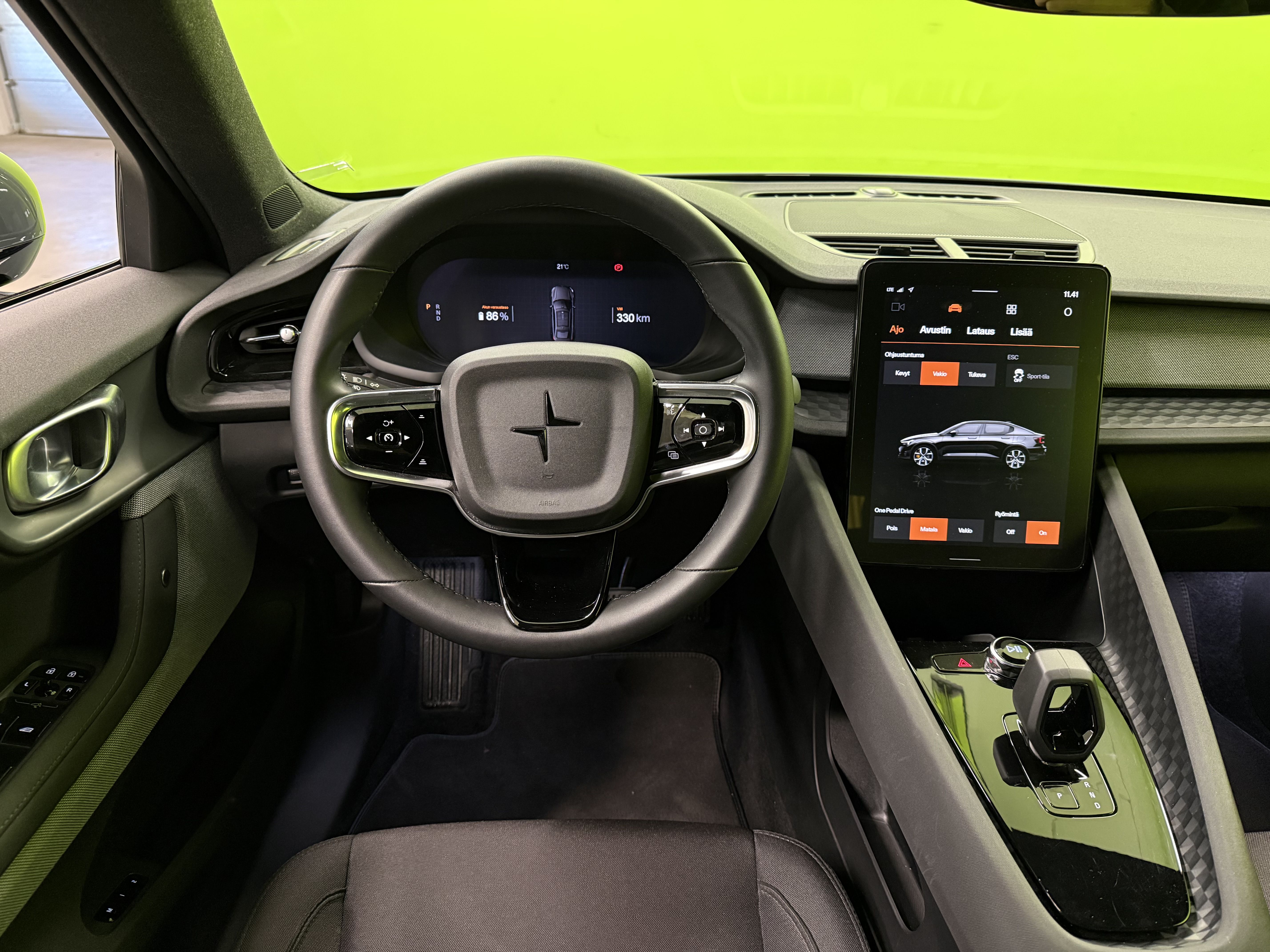 Polestar 2 2023