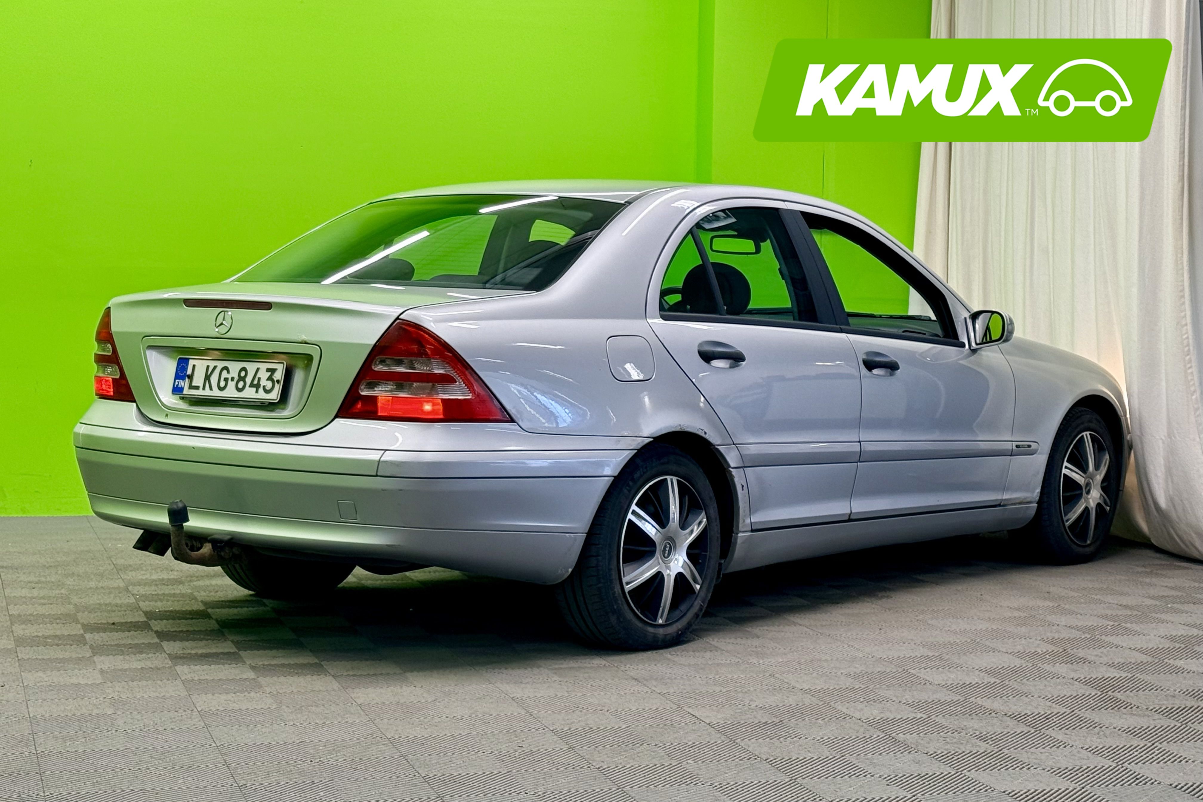 Mercedes-Benz C 2003
