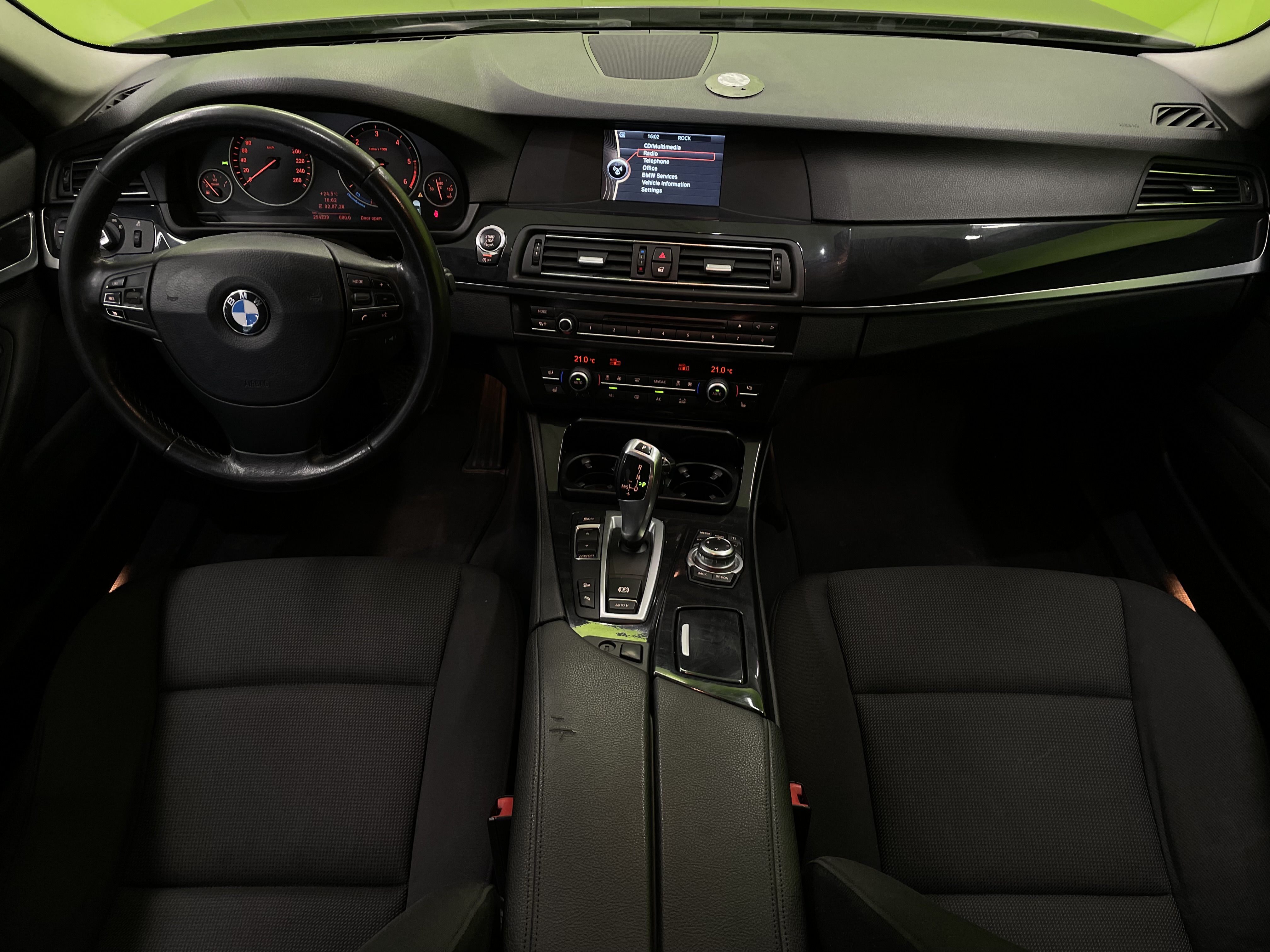 BMW 530 2012