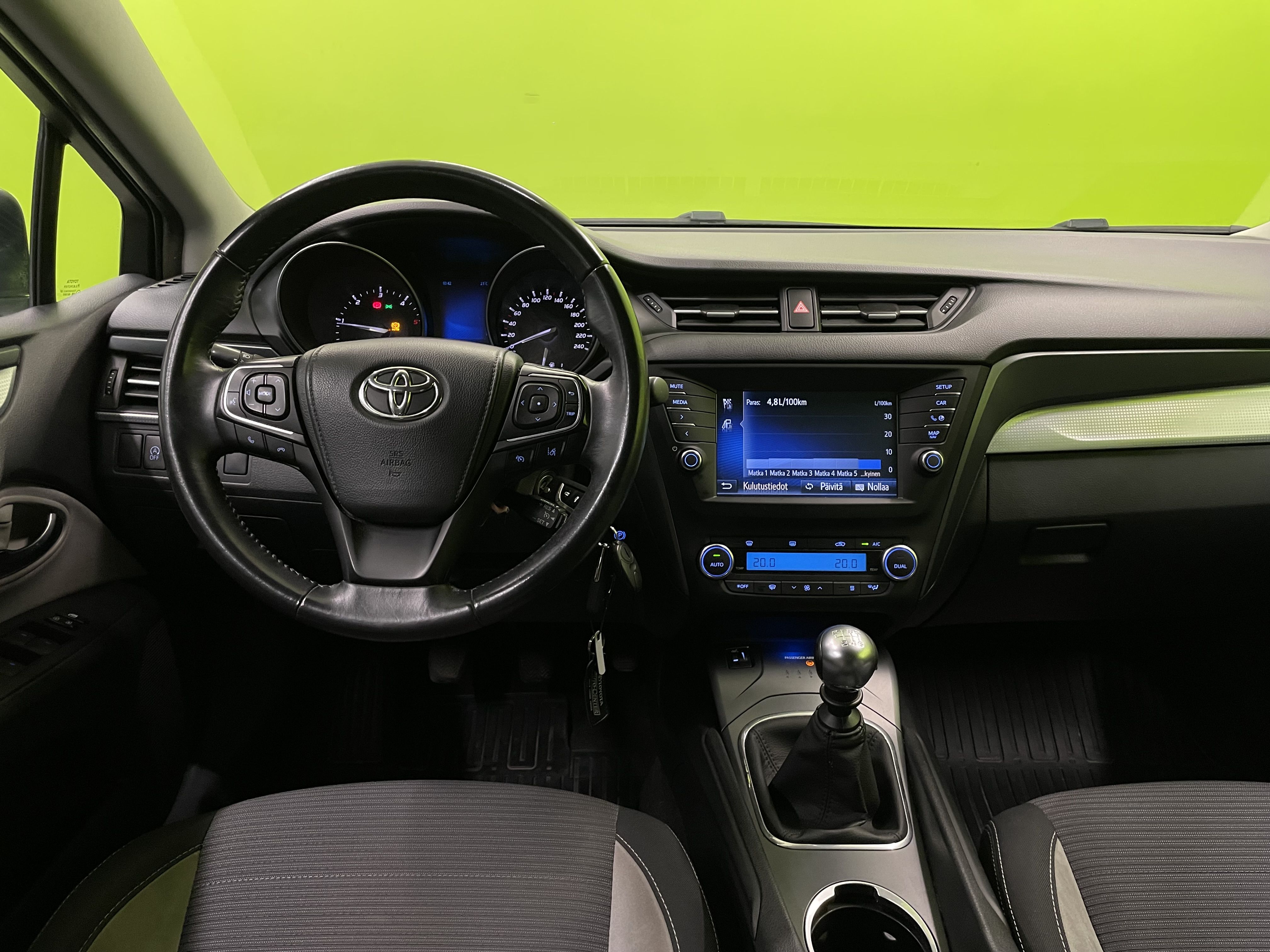 Toyota Avensis 2017