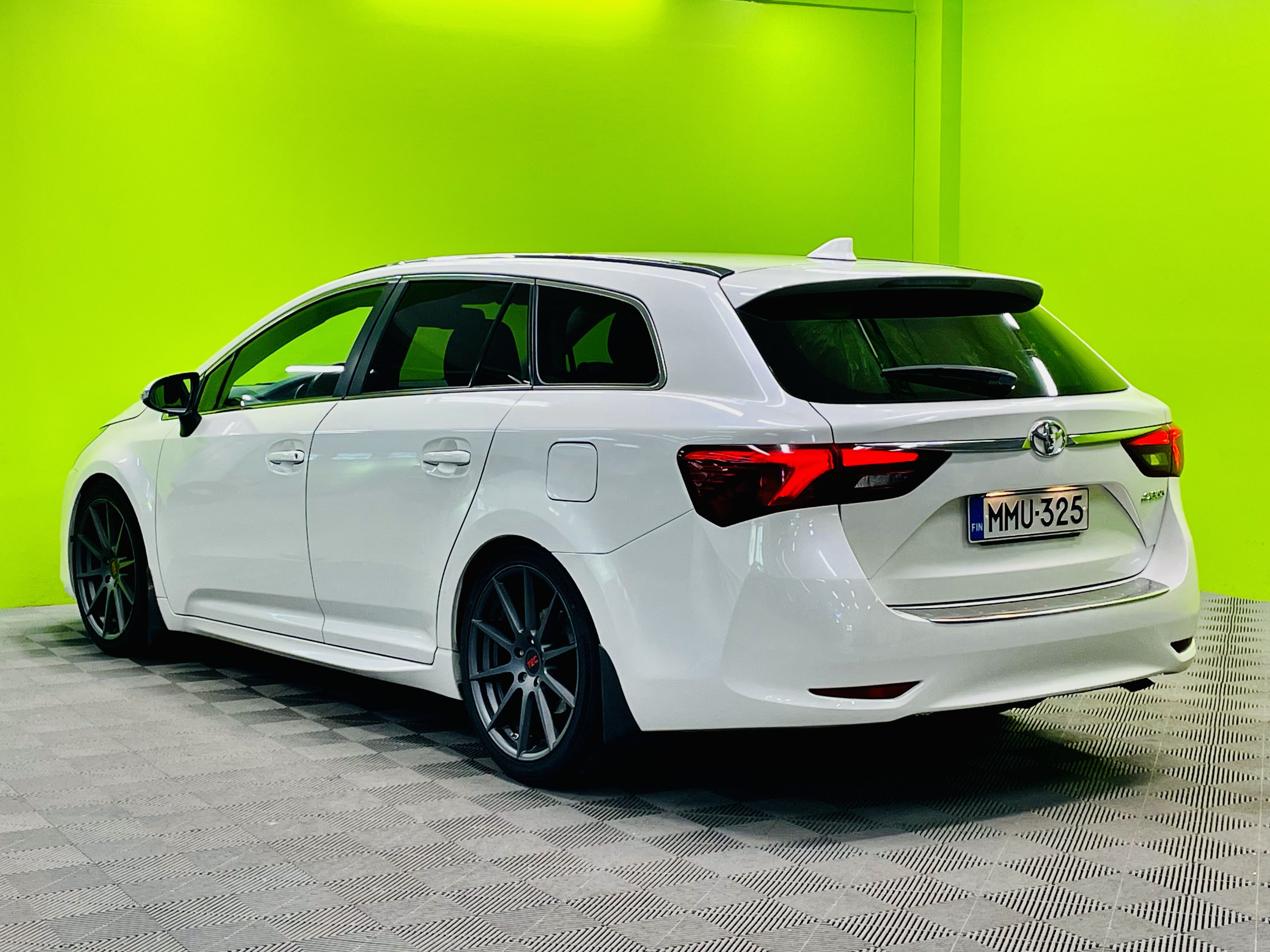 Toyota Avensis 2017