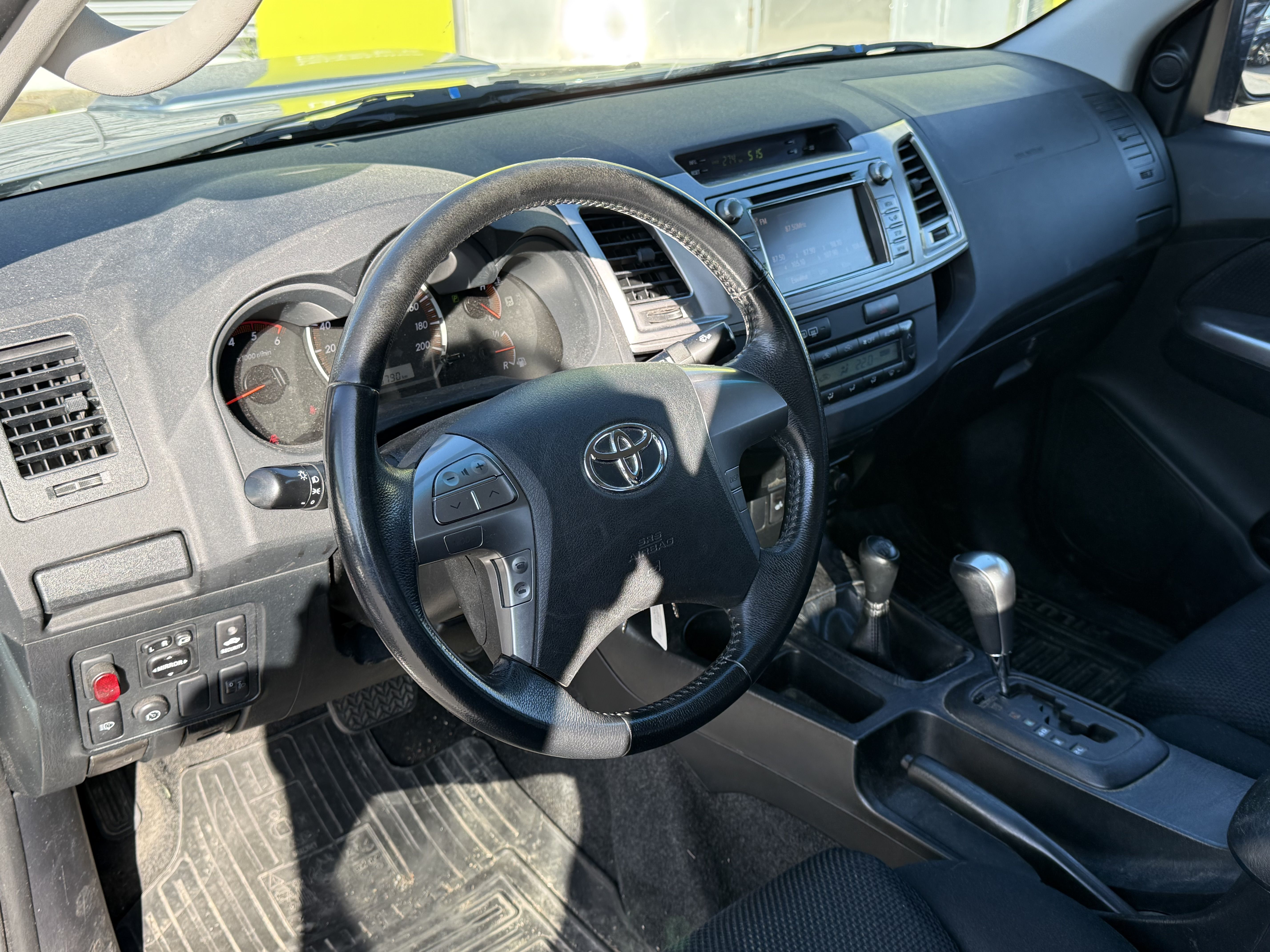 Toyota Hilux 2016