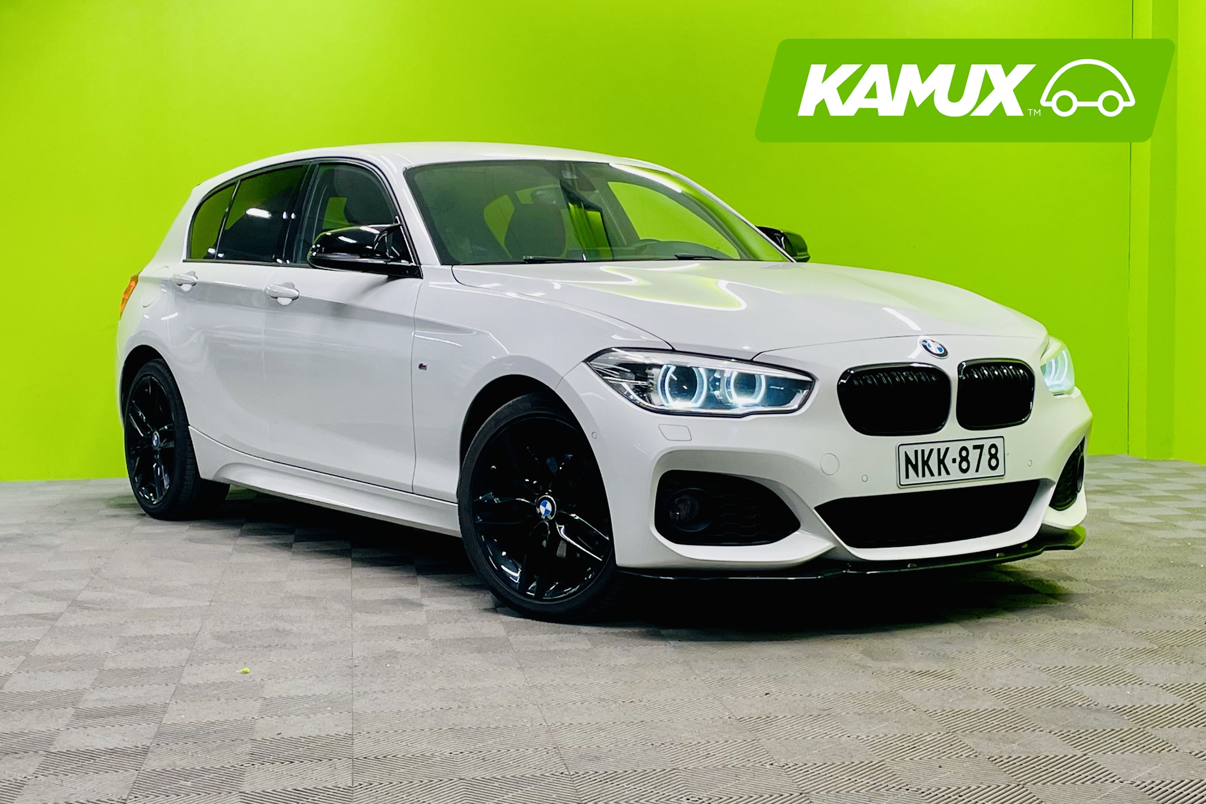 BMW 120 2016
