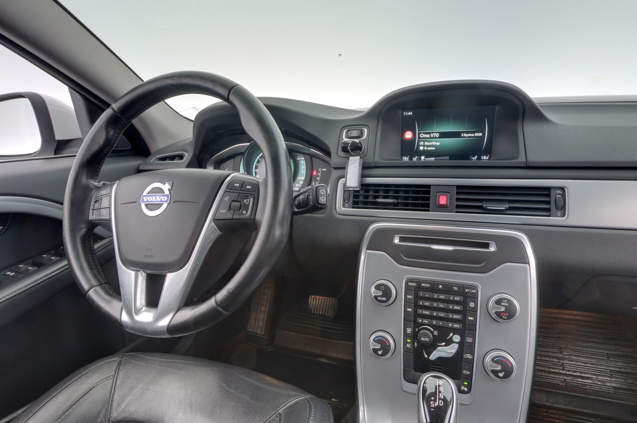 Volvo V70 2016