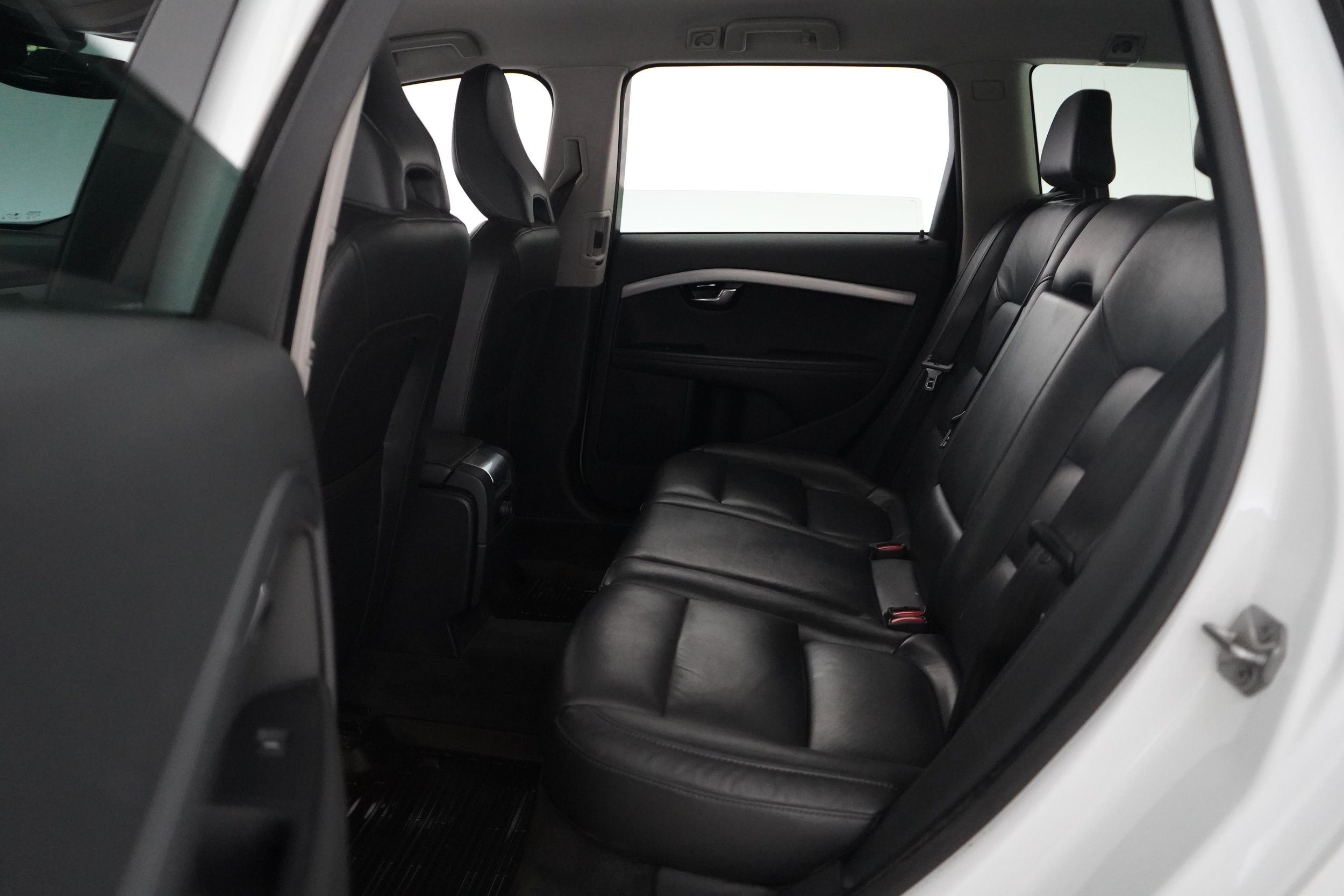 Volvo V70 2016