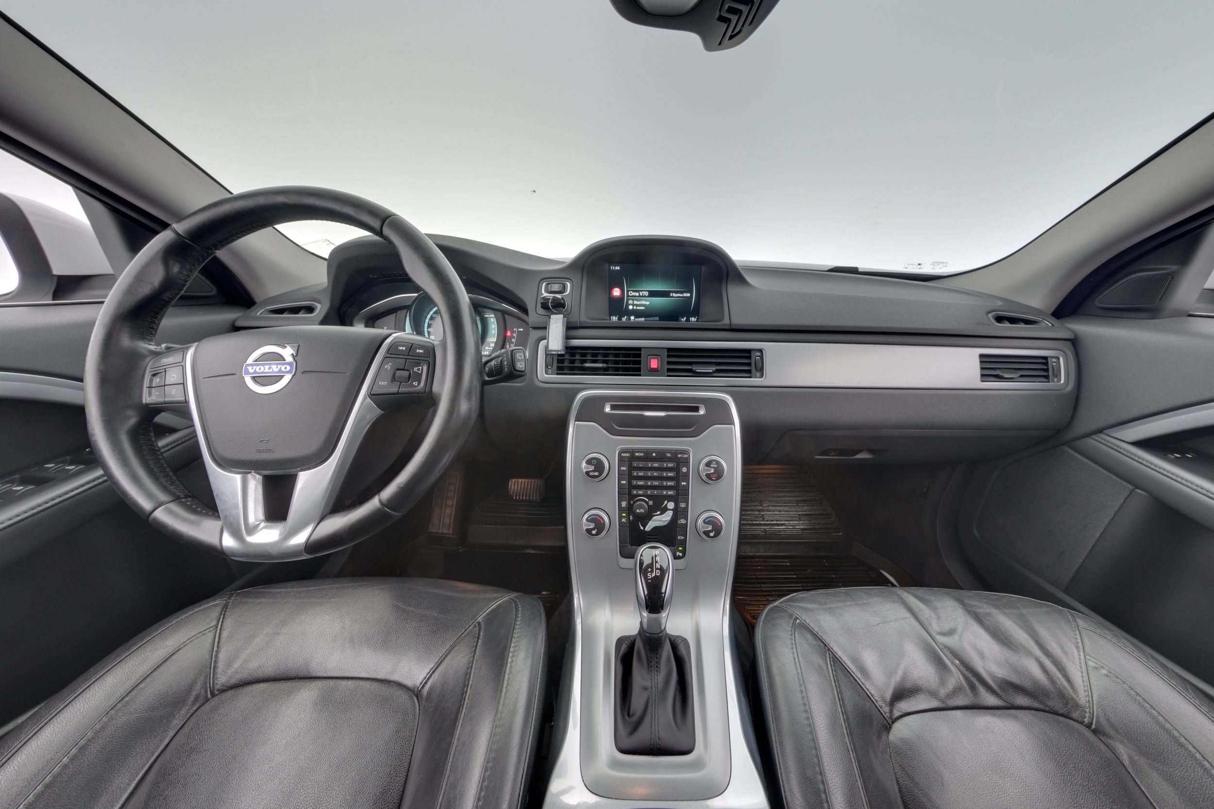 Volvo V70 2016