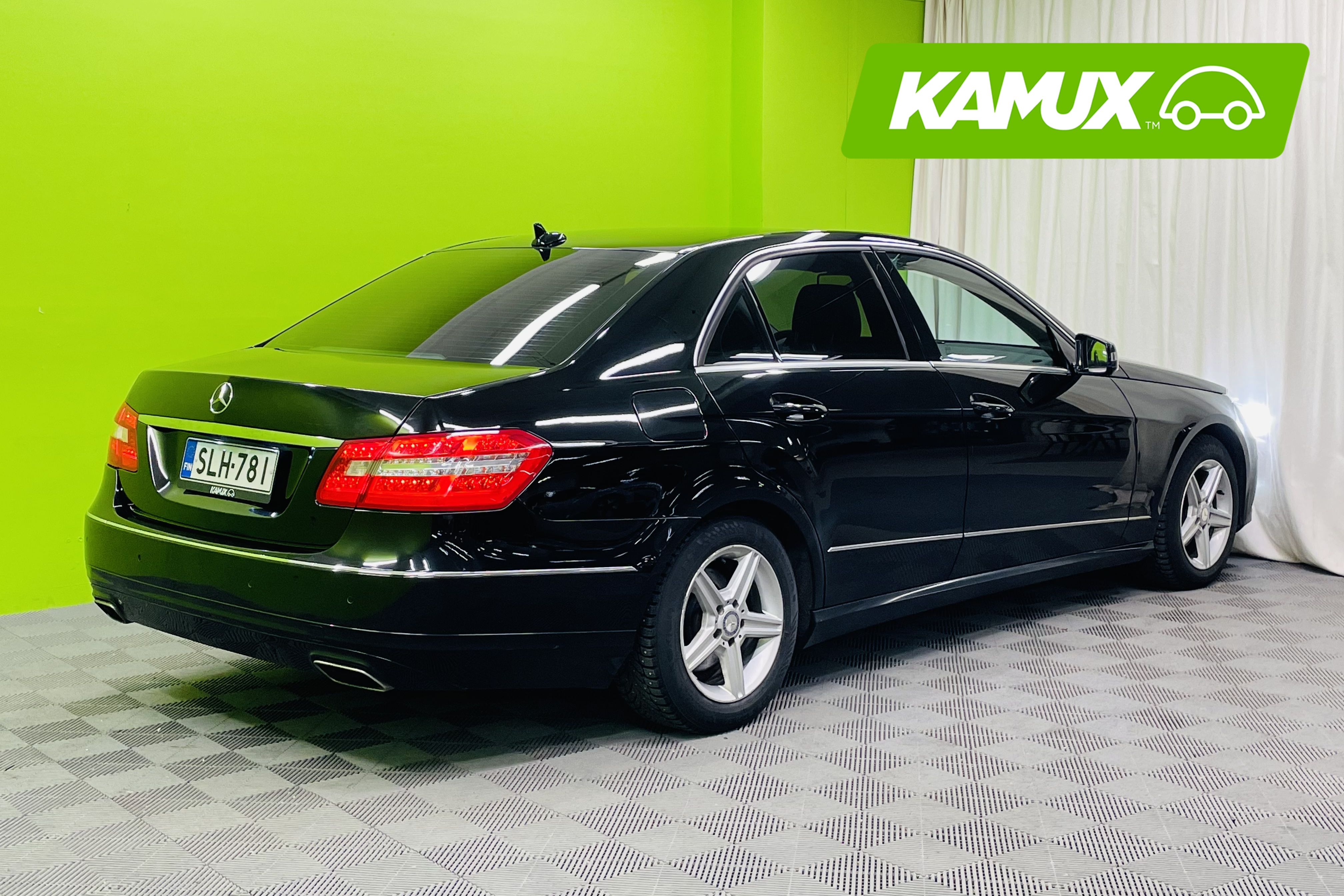 Mercedes-Benz E 2013