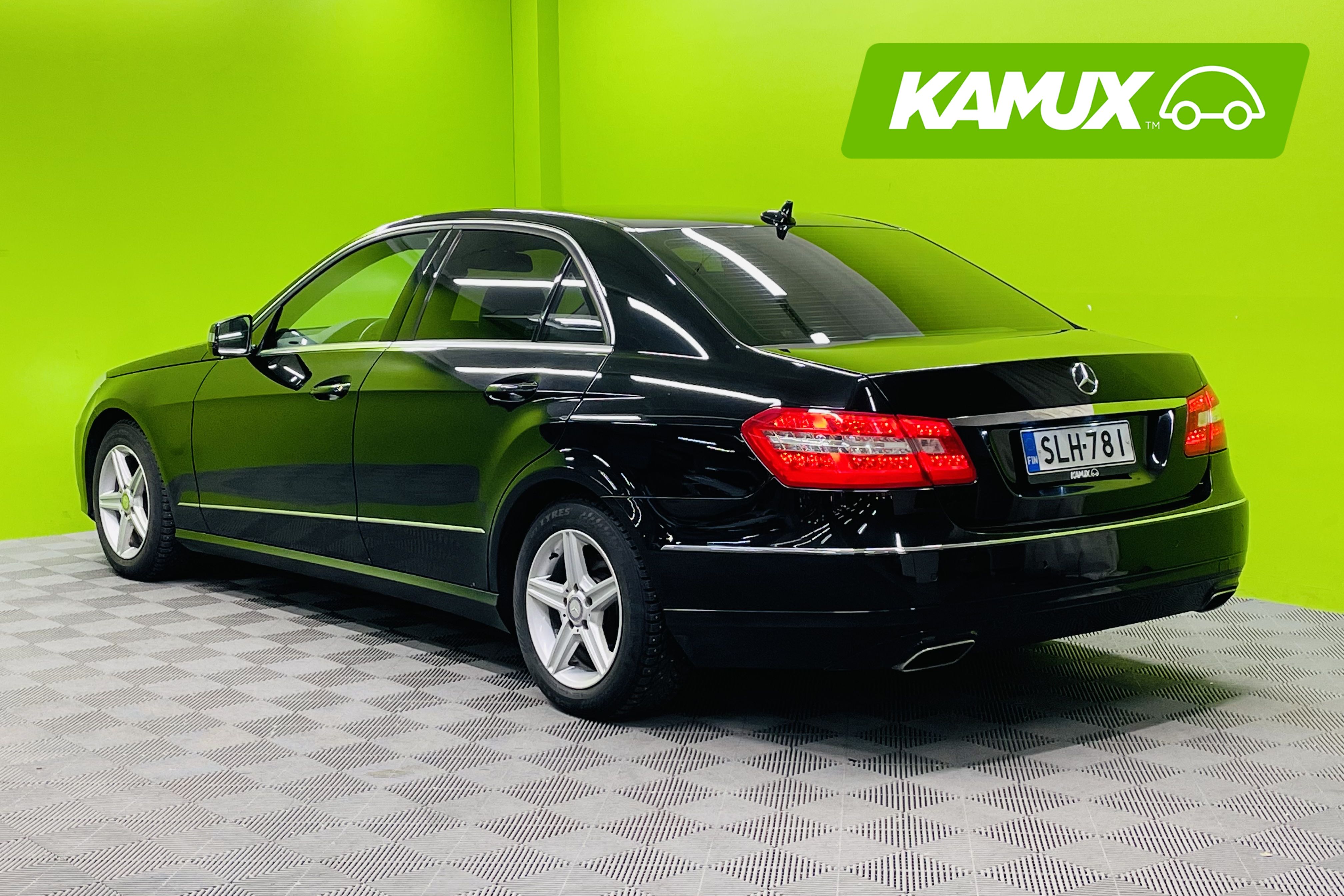 Mercedes-Benz E 2013