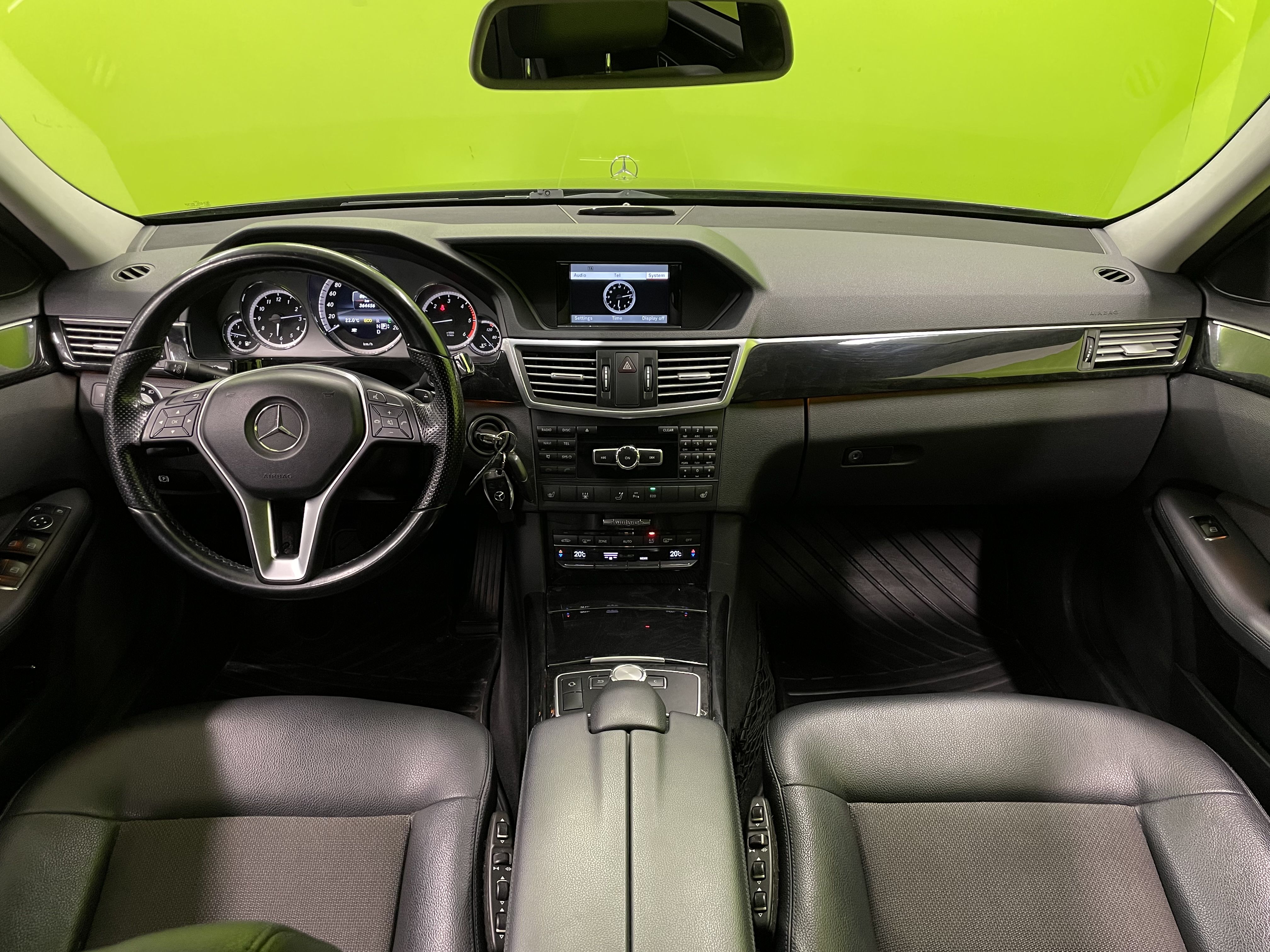 Mercedes-Benz E 2013