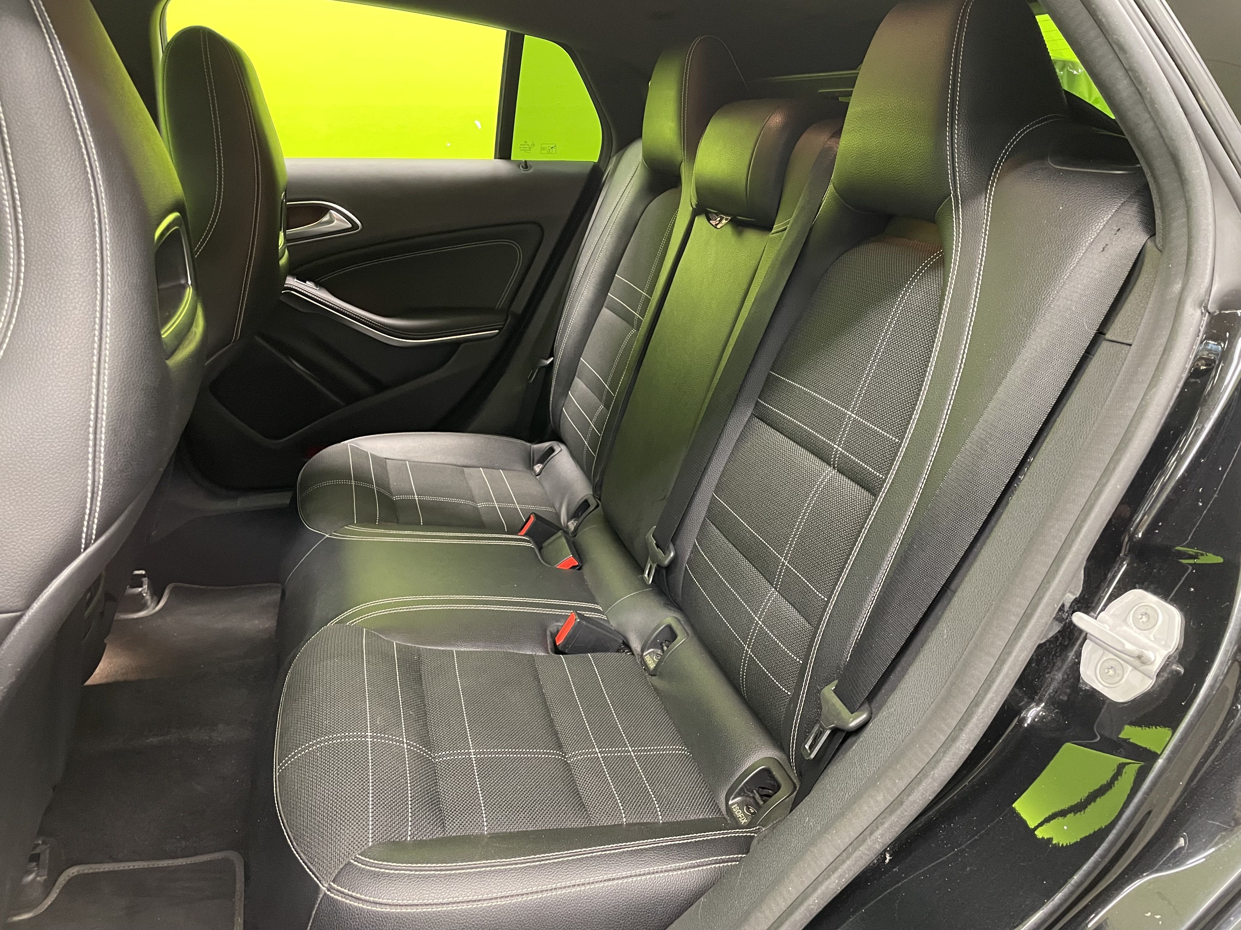 Mercedes-Benz CLA 2015