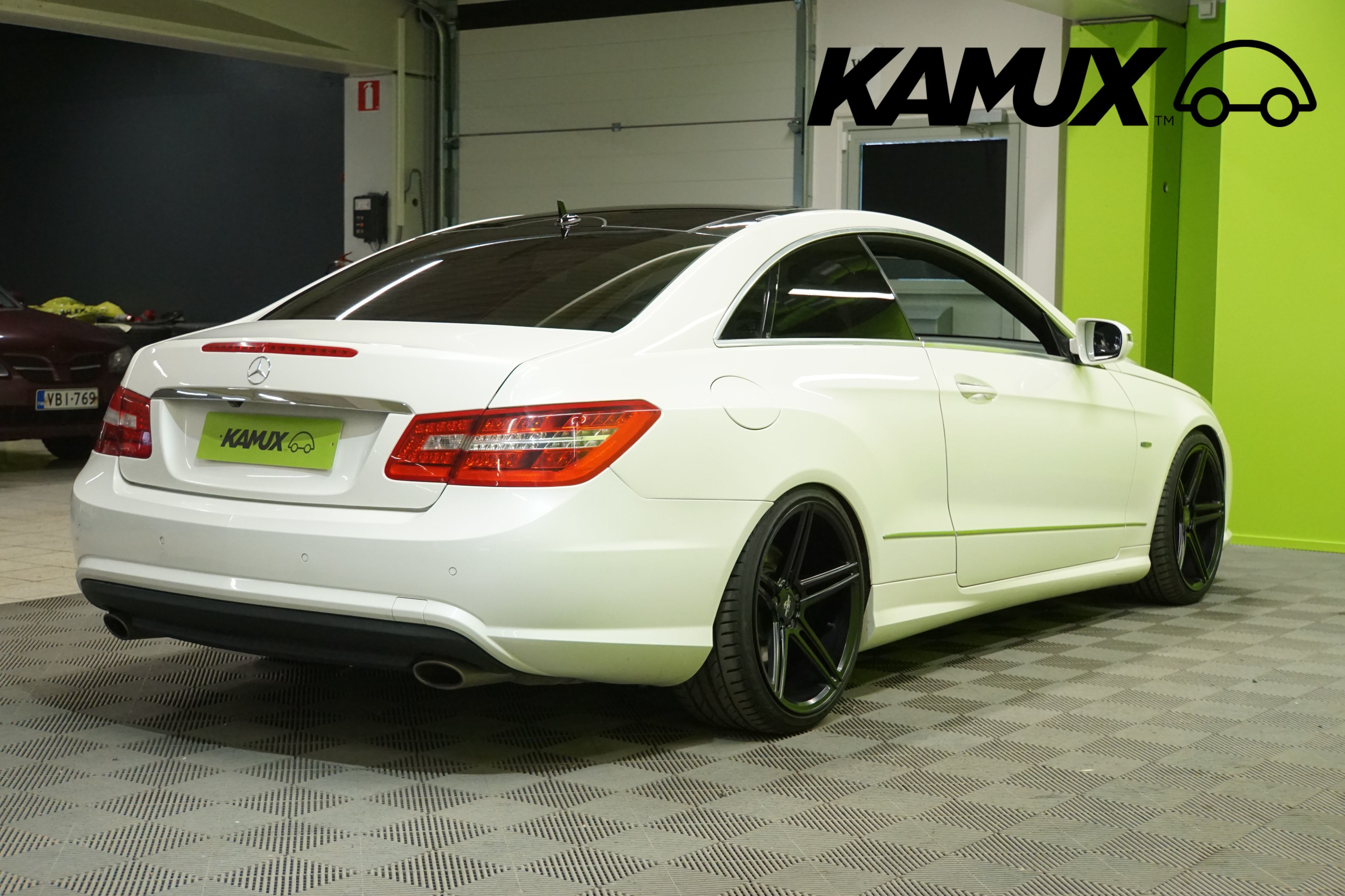 Mercedes-Benz E 2010