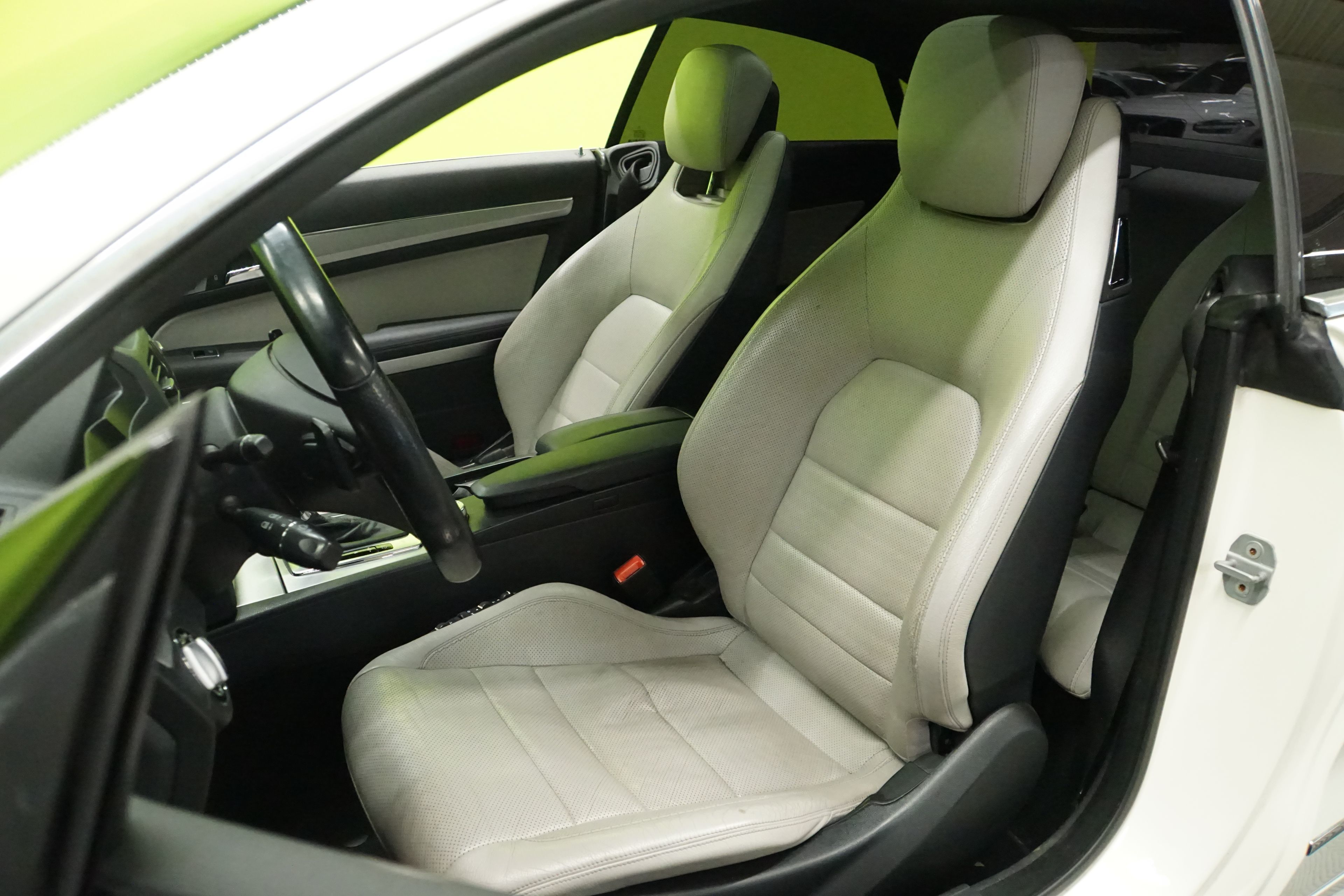 Mercedes-Benz E 2010