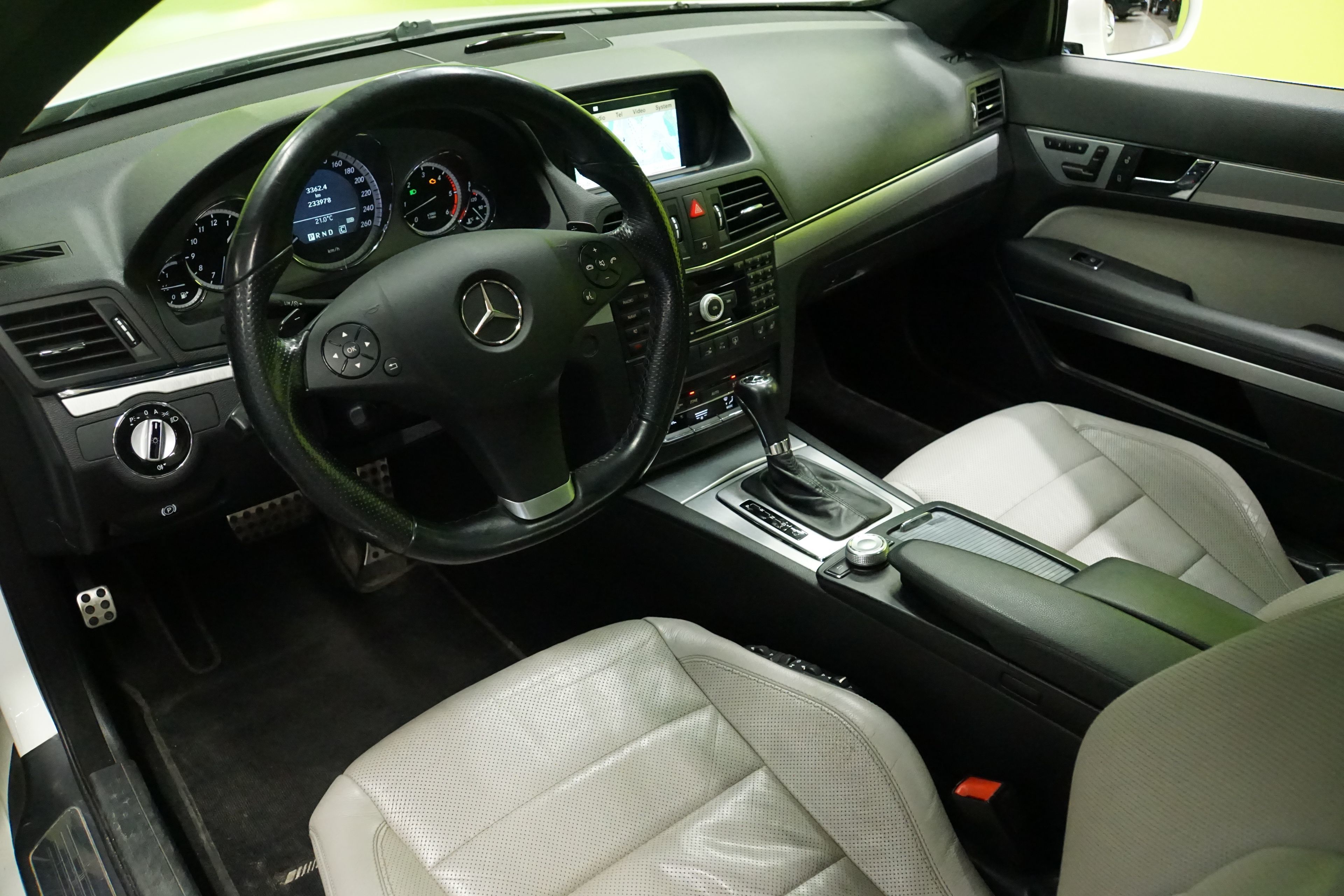 Mercedes-Benz E 2010