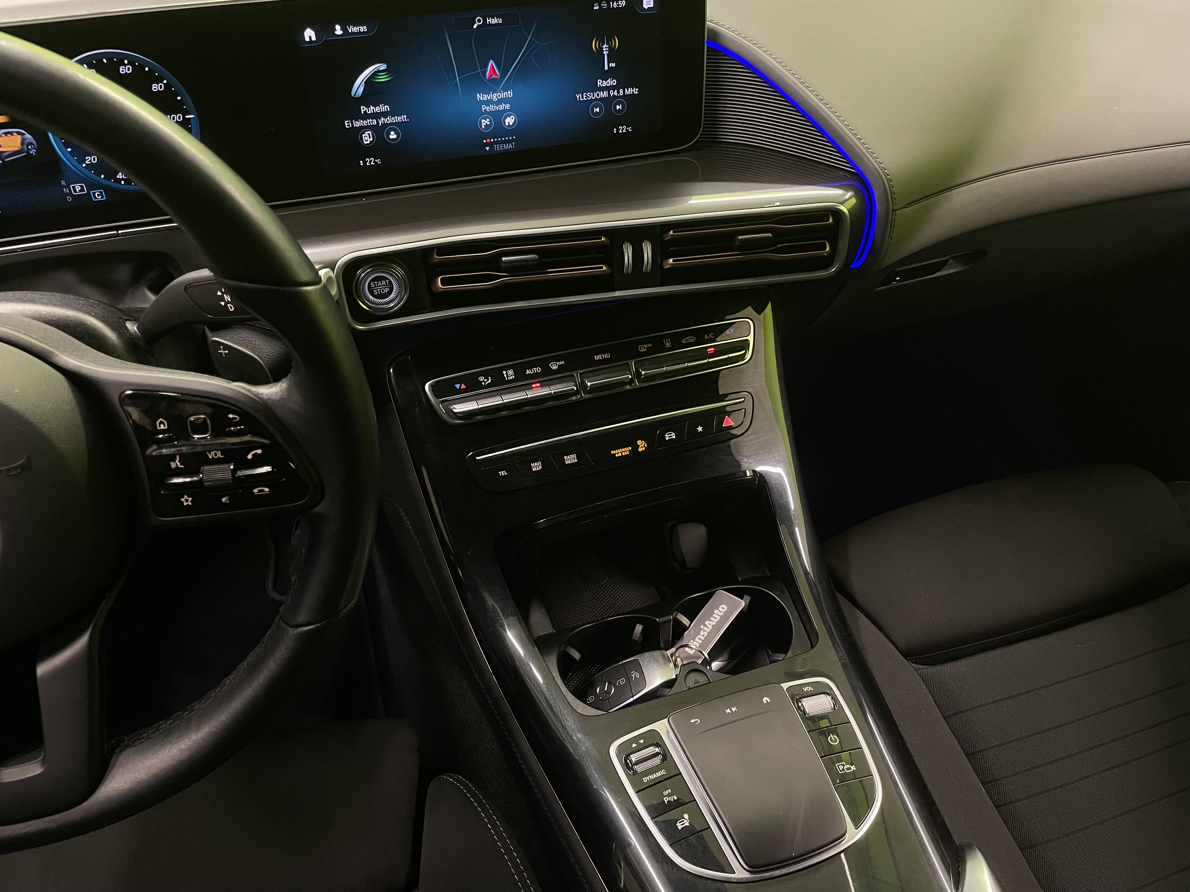 Mercedes-Benz EQC 2020