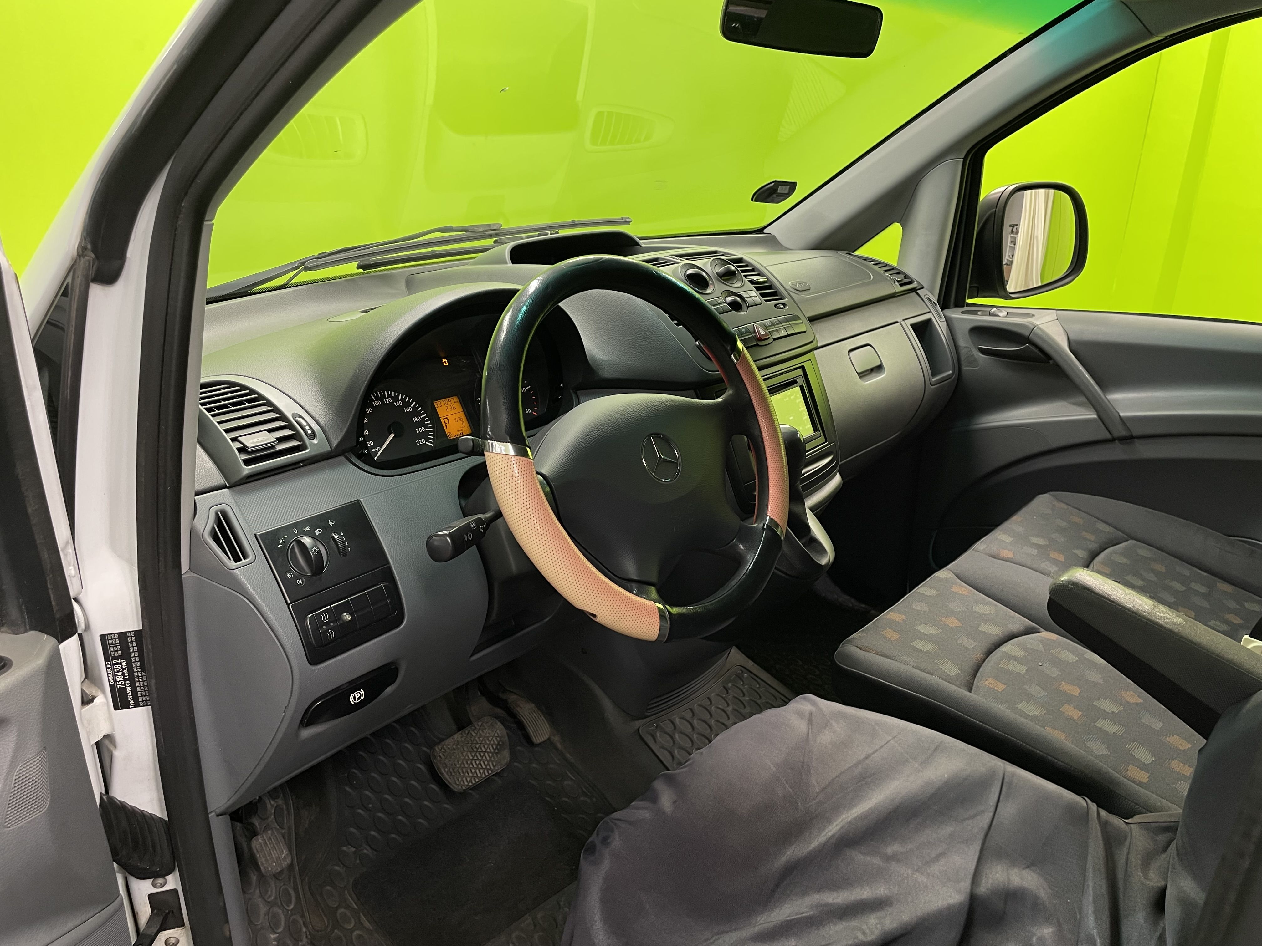 Mercedes-Benz Vito 2010