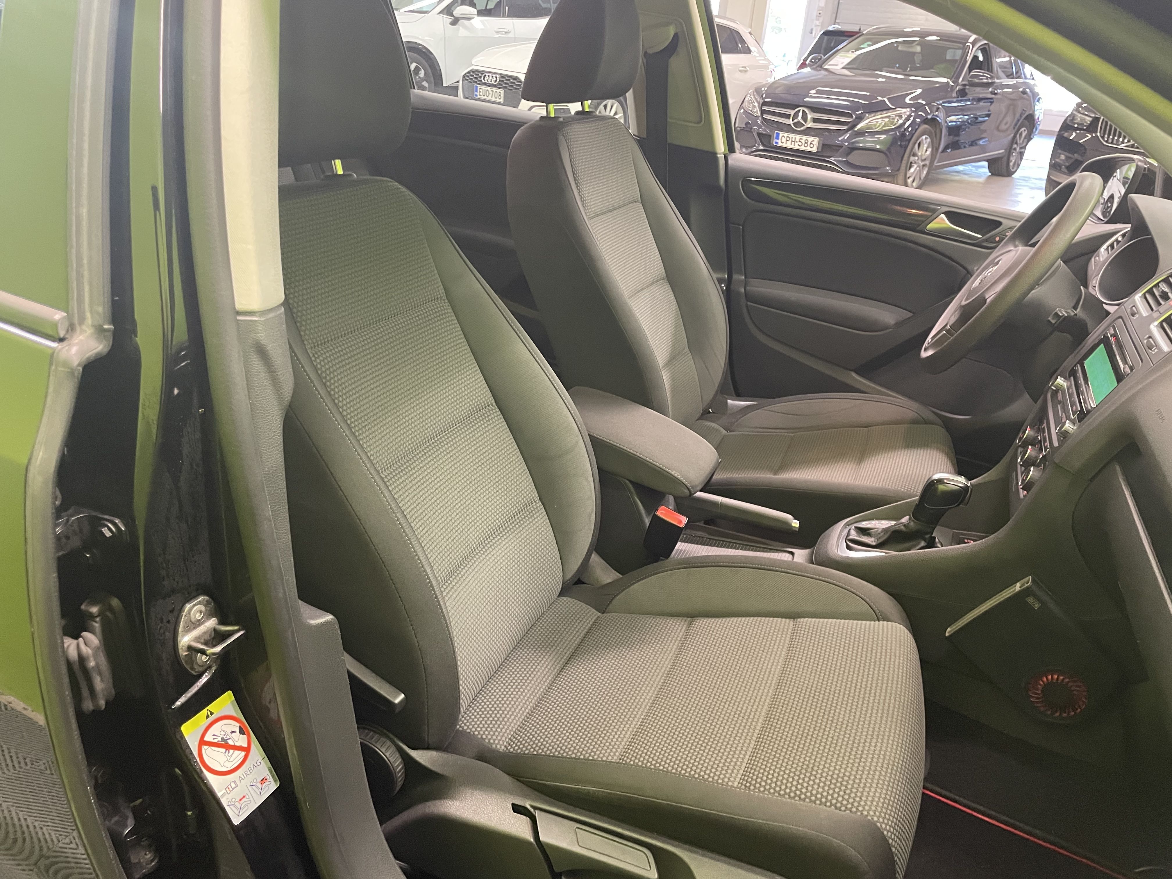 Volkswagen Golf 2011