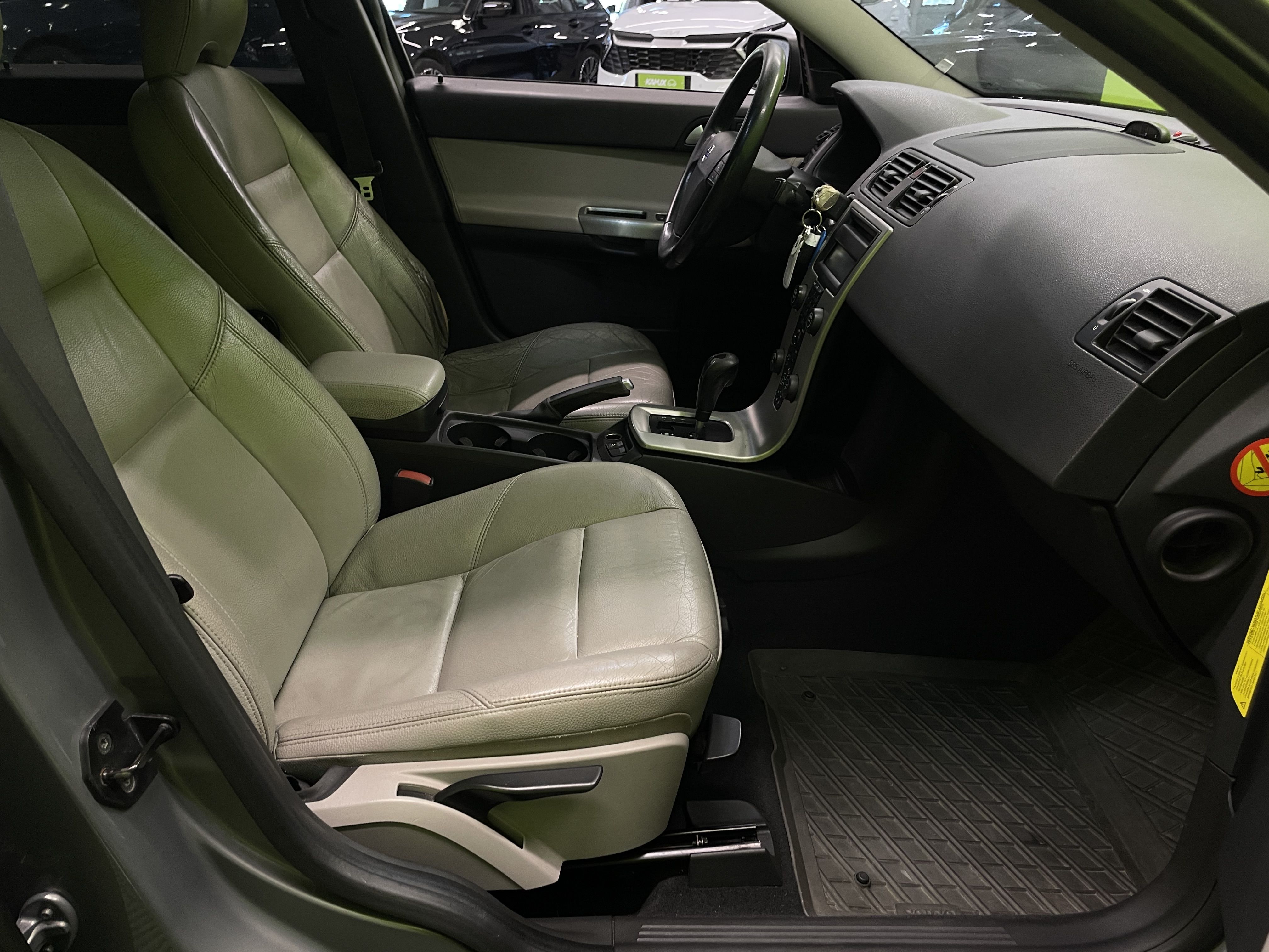 Volvo S40 2004