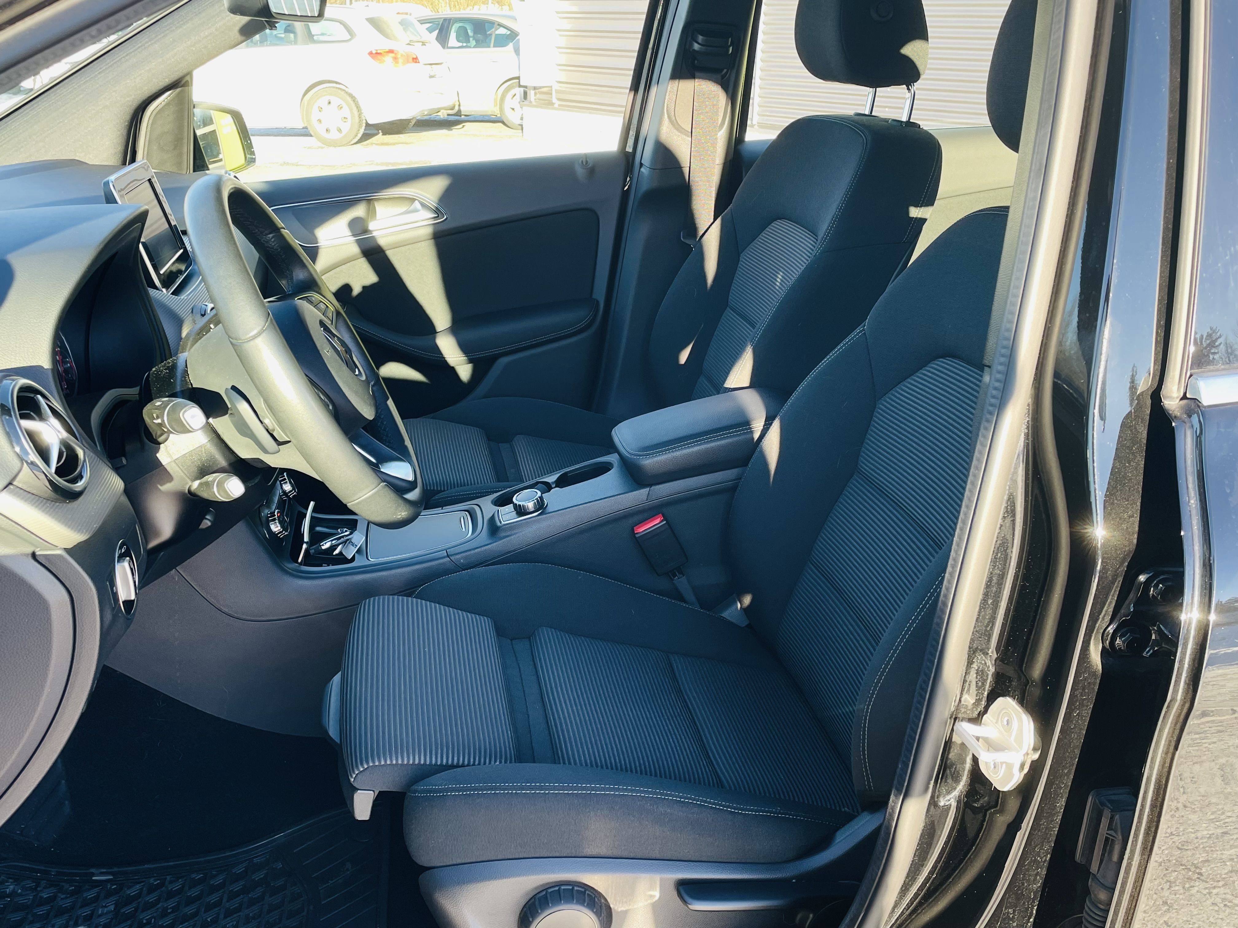 Mercedes-Benz B 2017