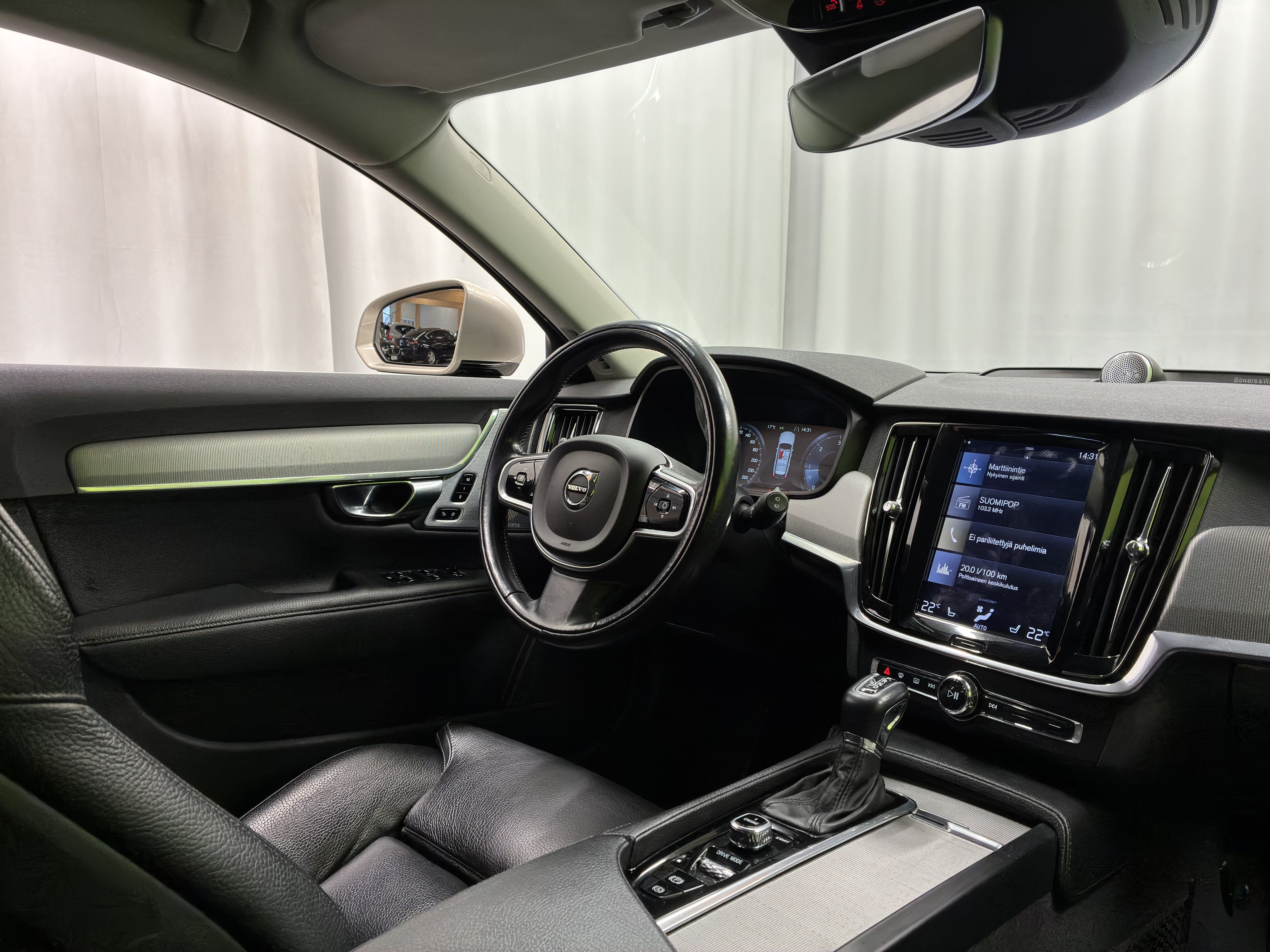 Volvo V90 2017