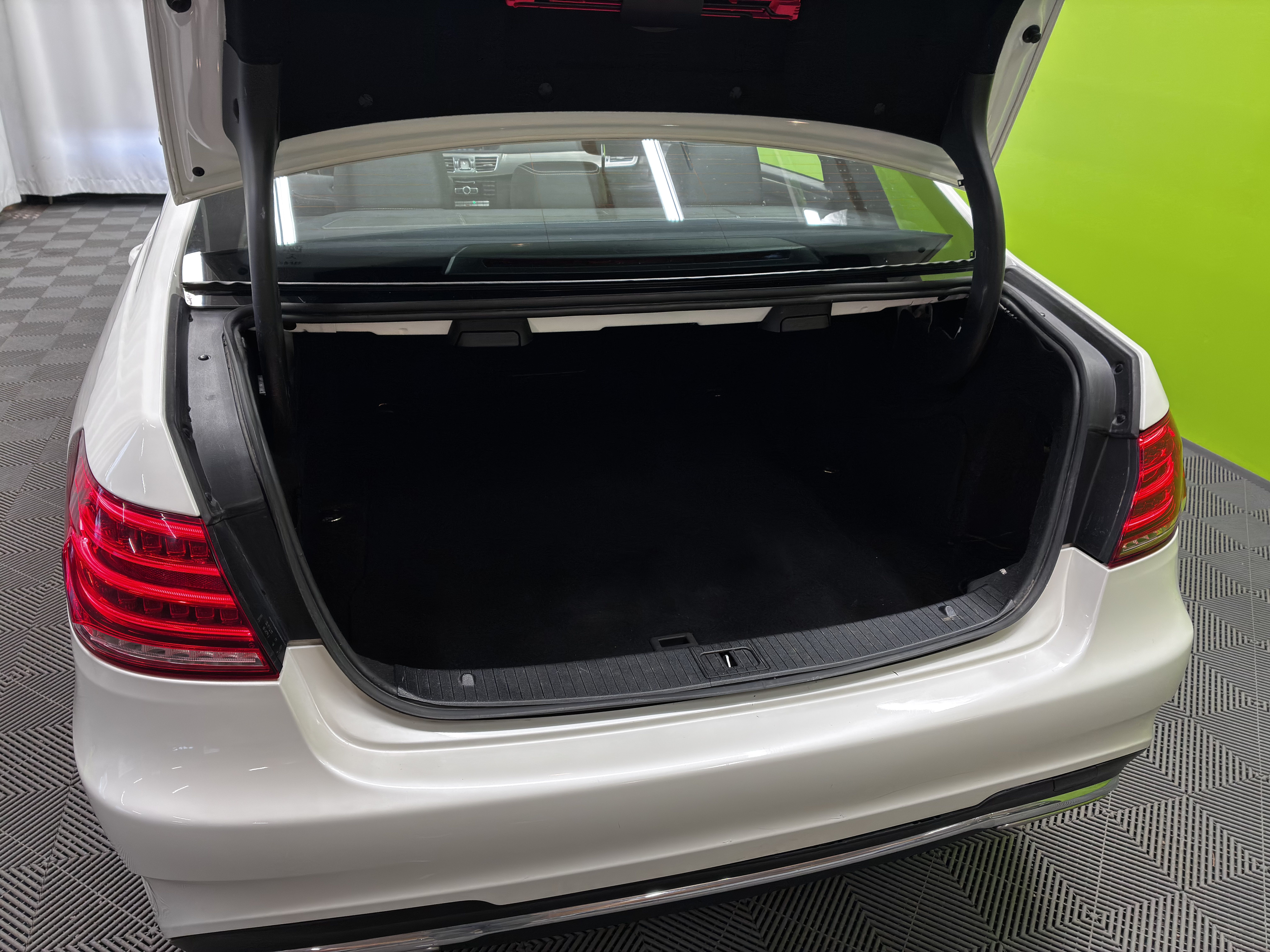 Mercedes-Benz E 2014