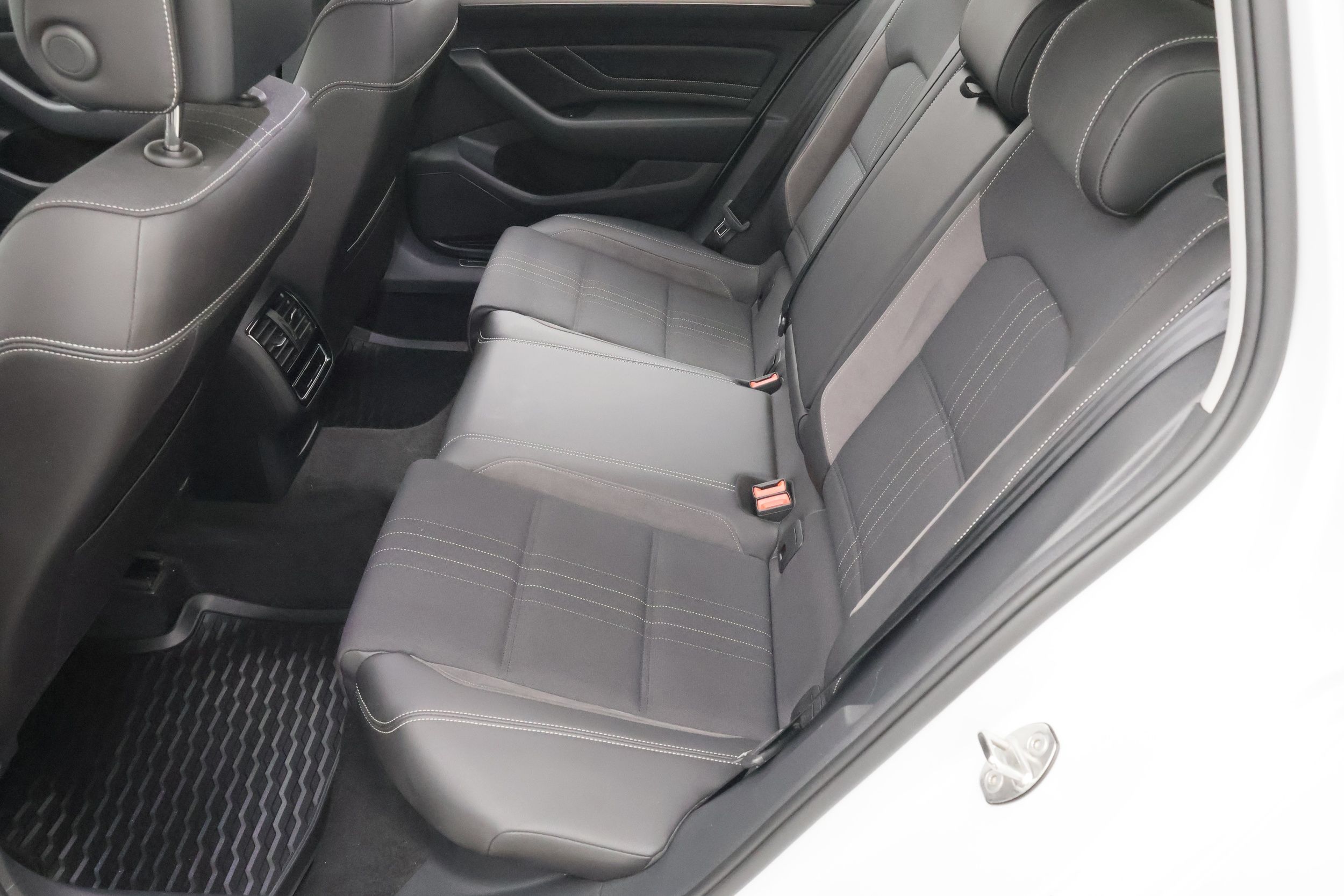 Volkswagen Passat 2023