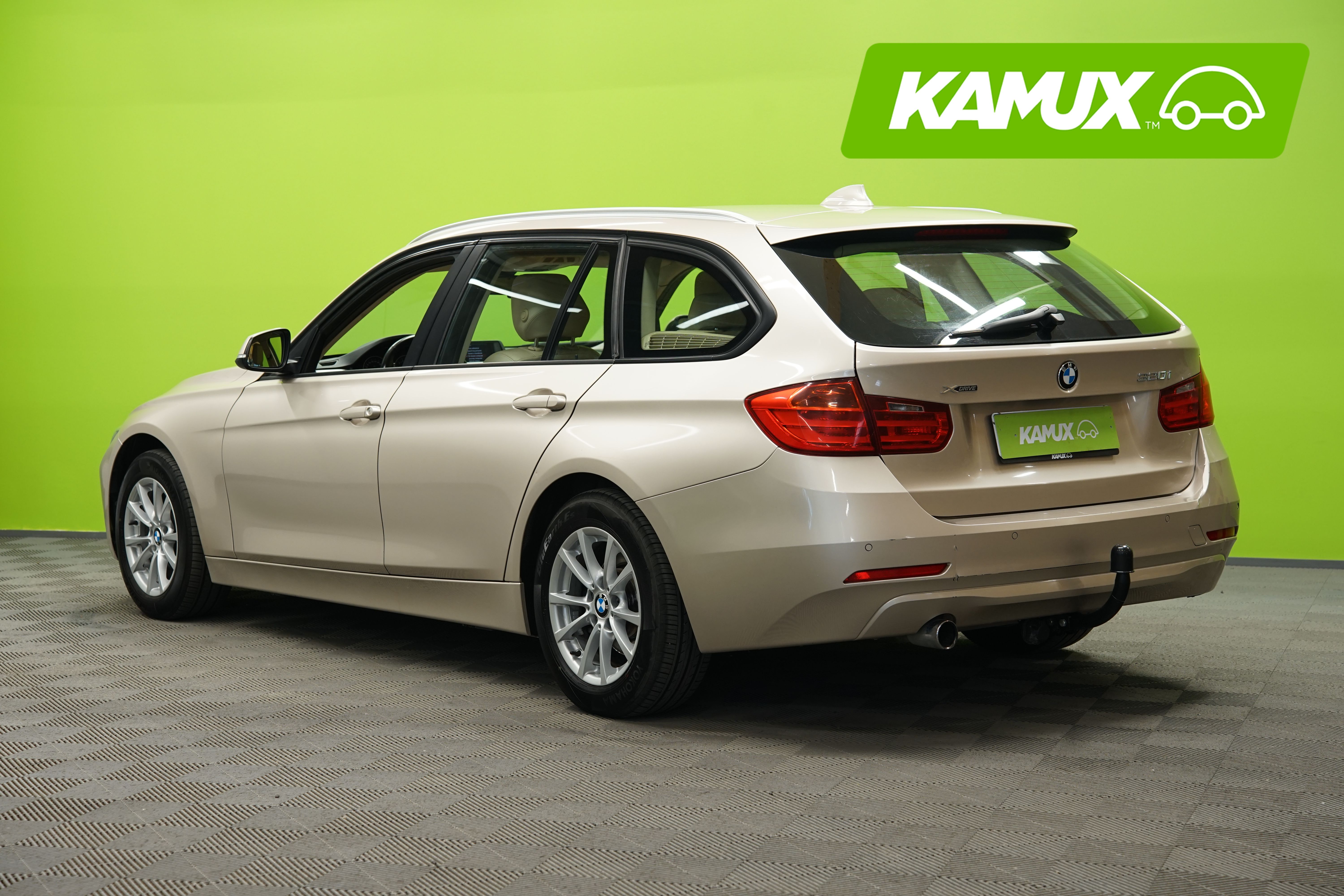 BMW 320 2013