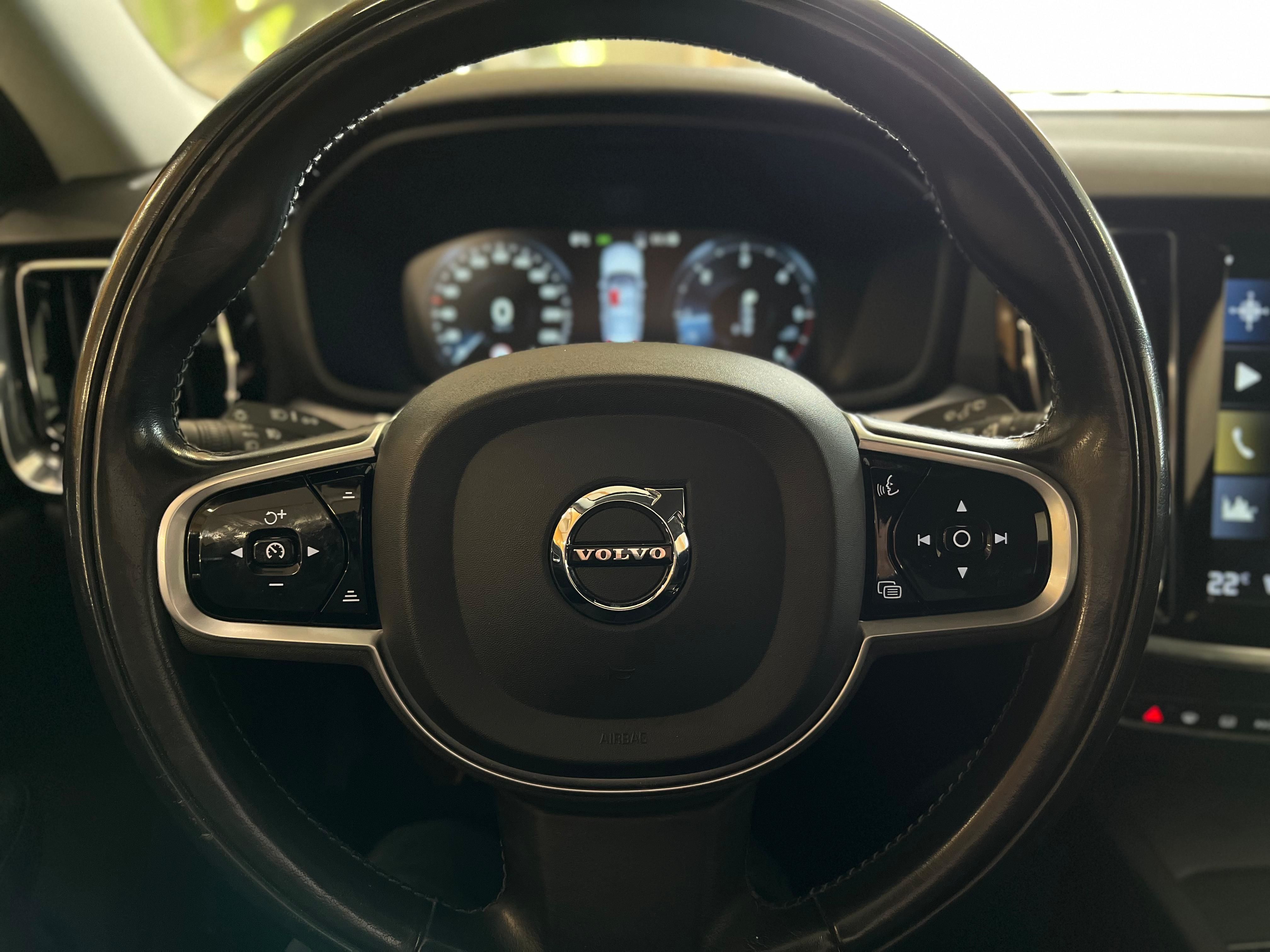 Volvo V60 Cross Country 2020