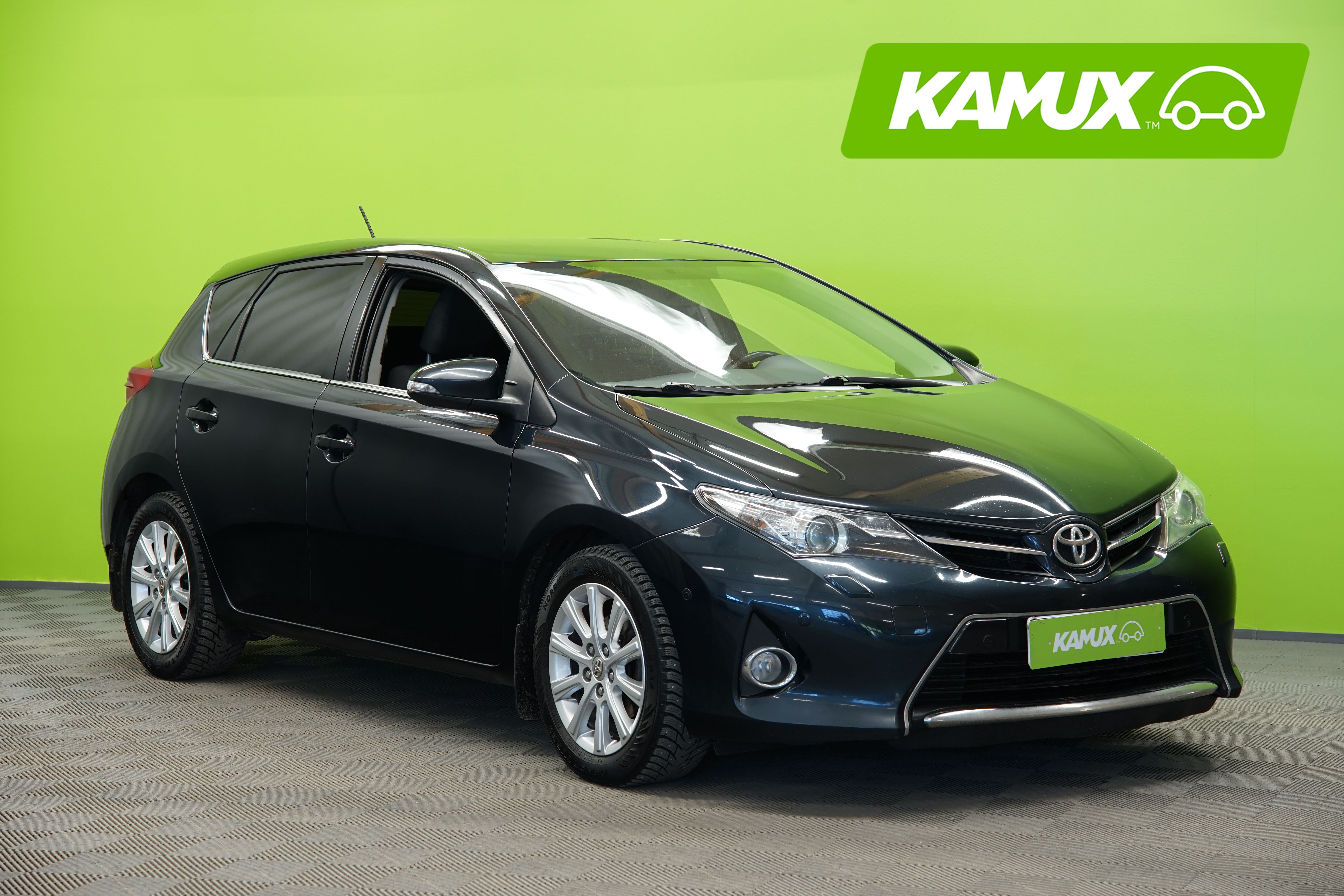 Toyota Auris 2014