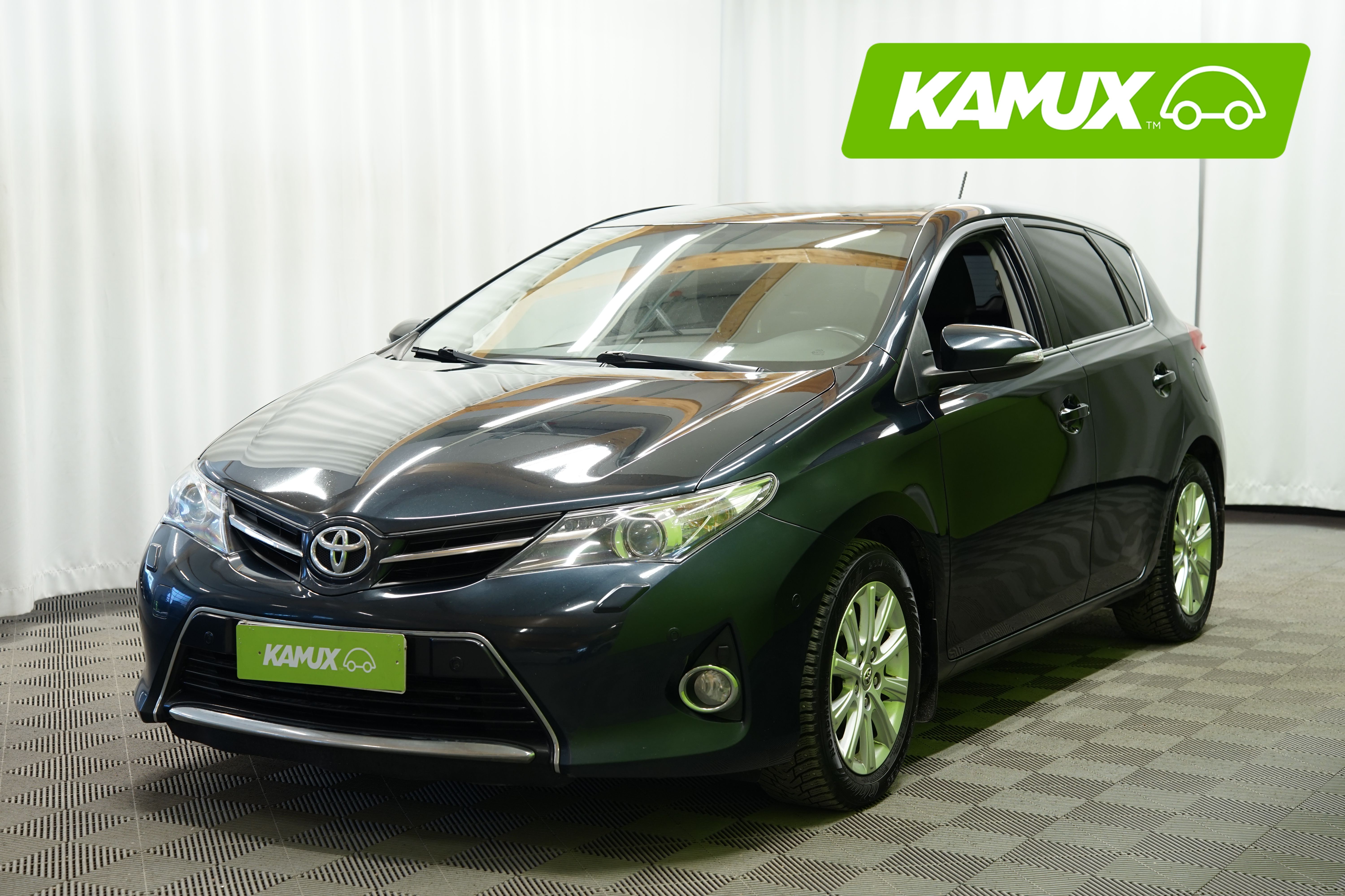 Toyota Auris 2014