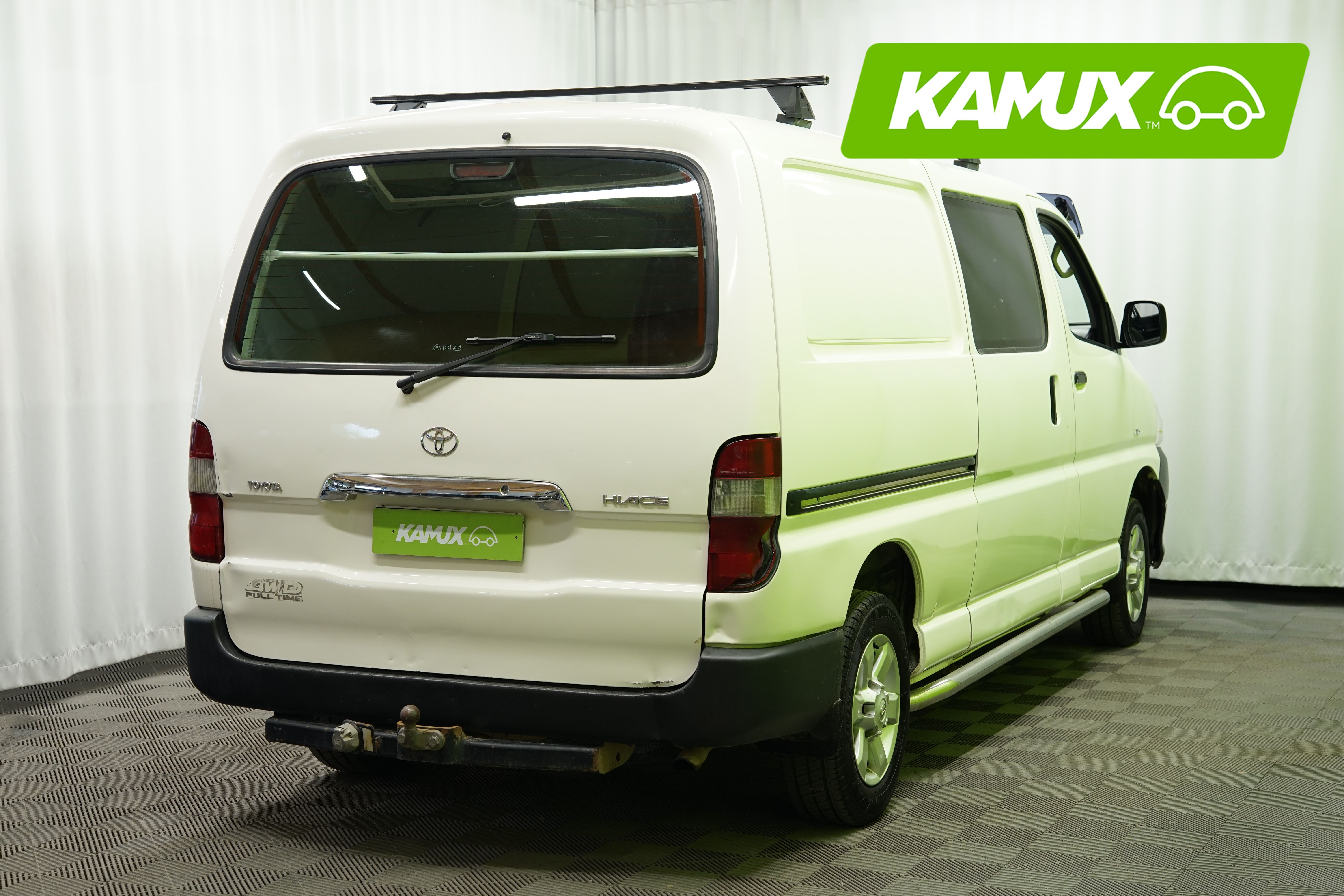 Toyota Hiace 2011