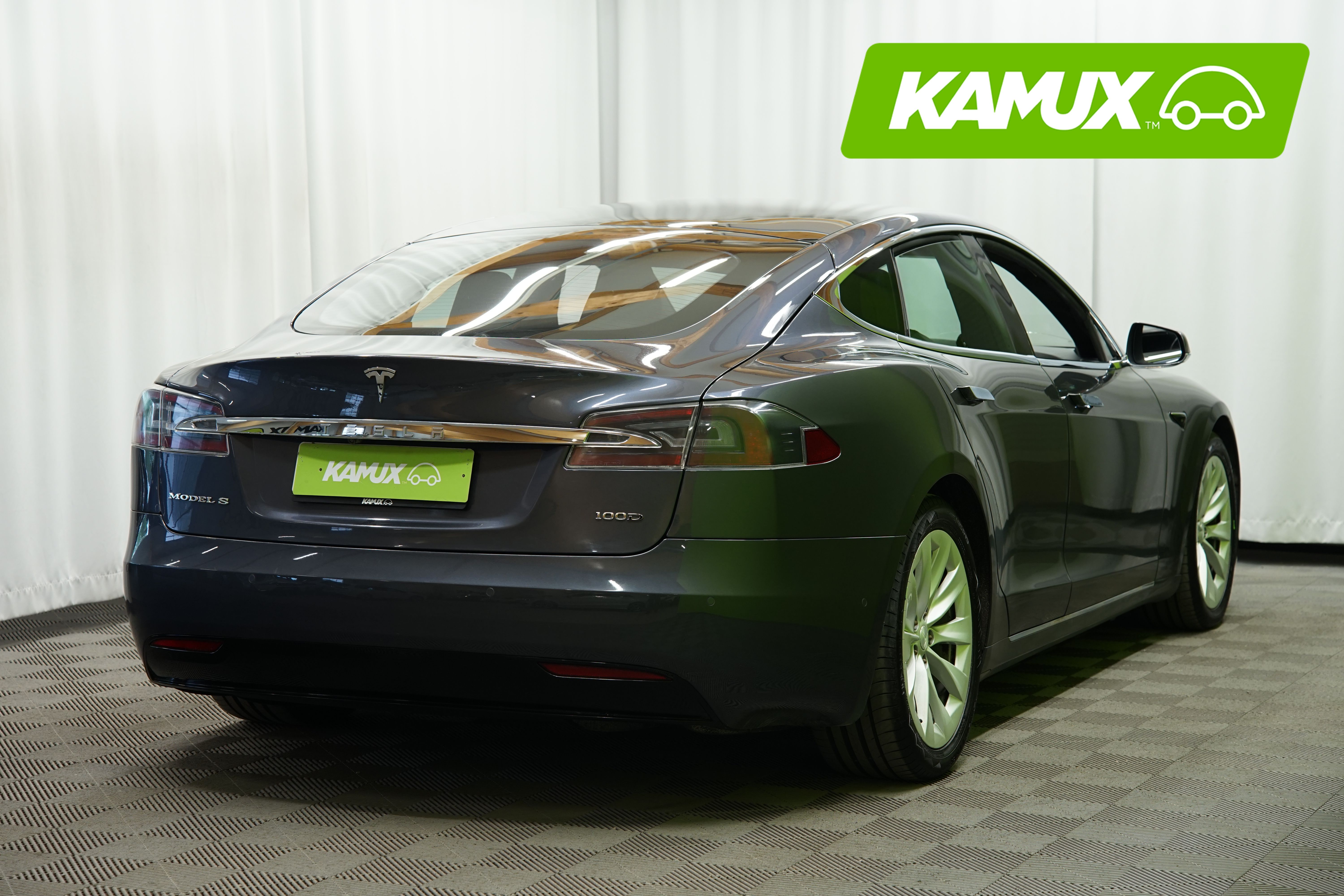 Tesla Model S 2017