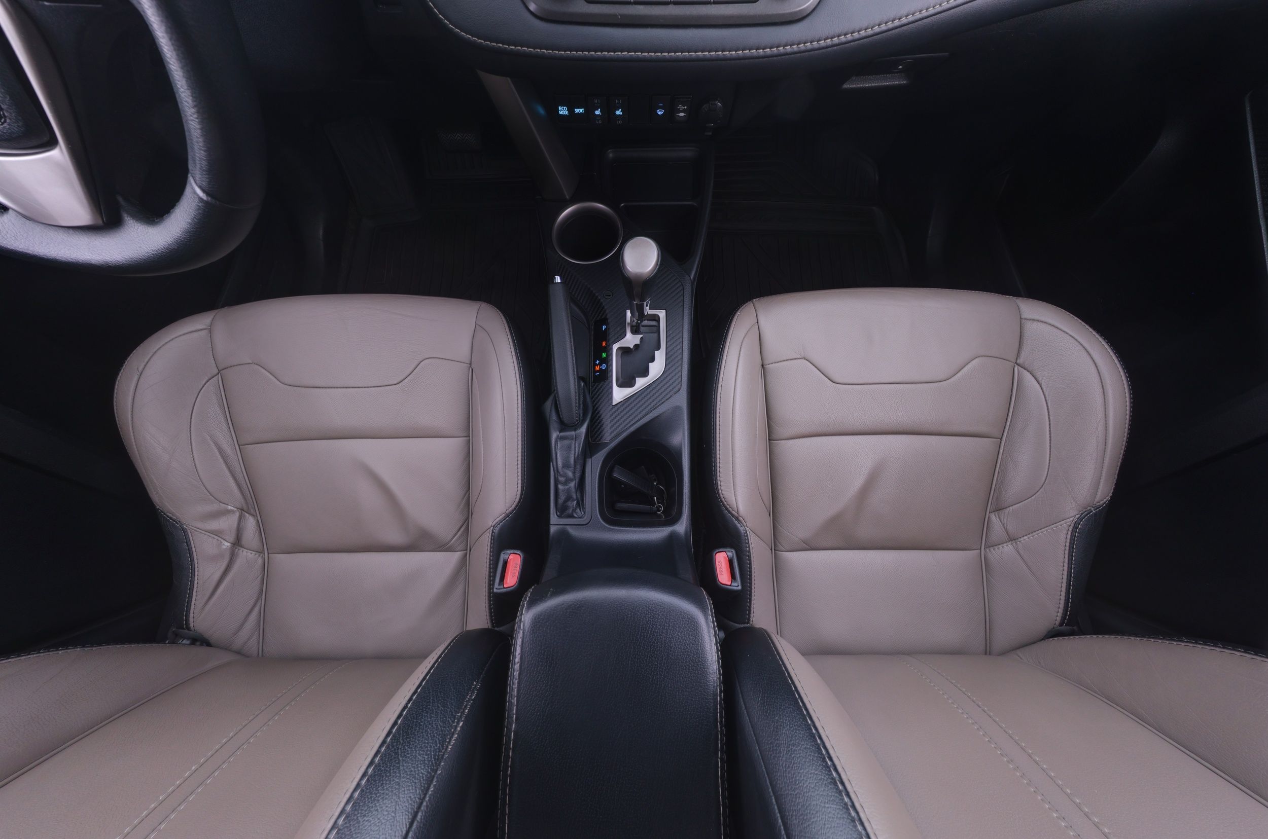 Toyota RAV4 2015