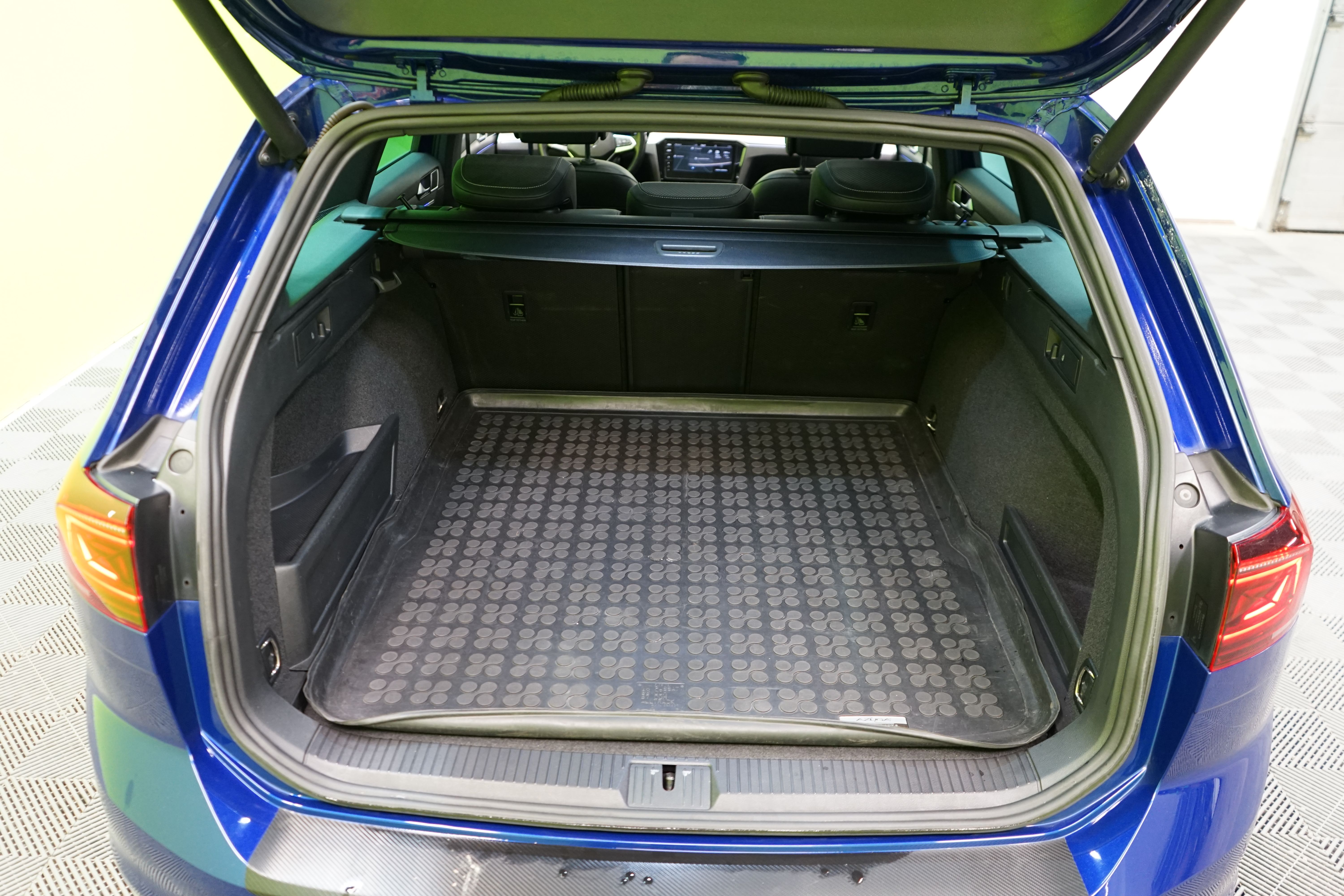 Volkswagen Passat 2021