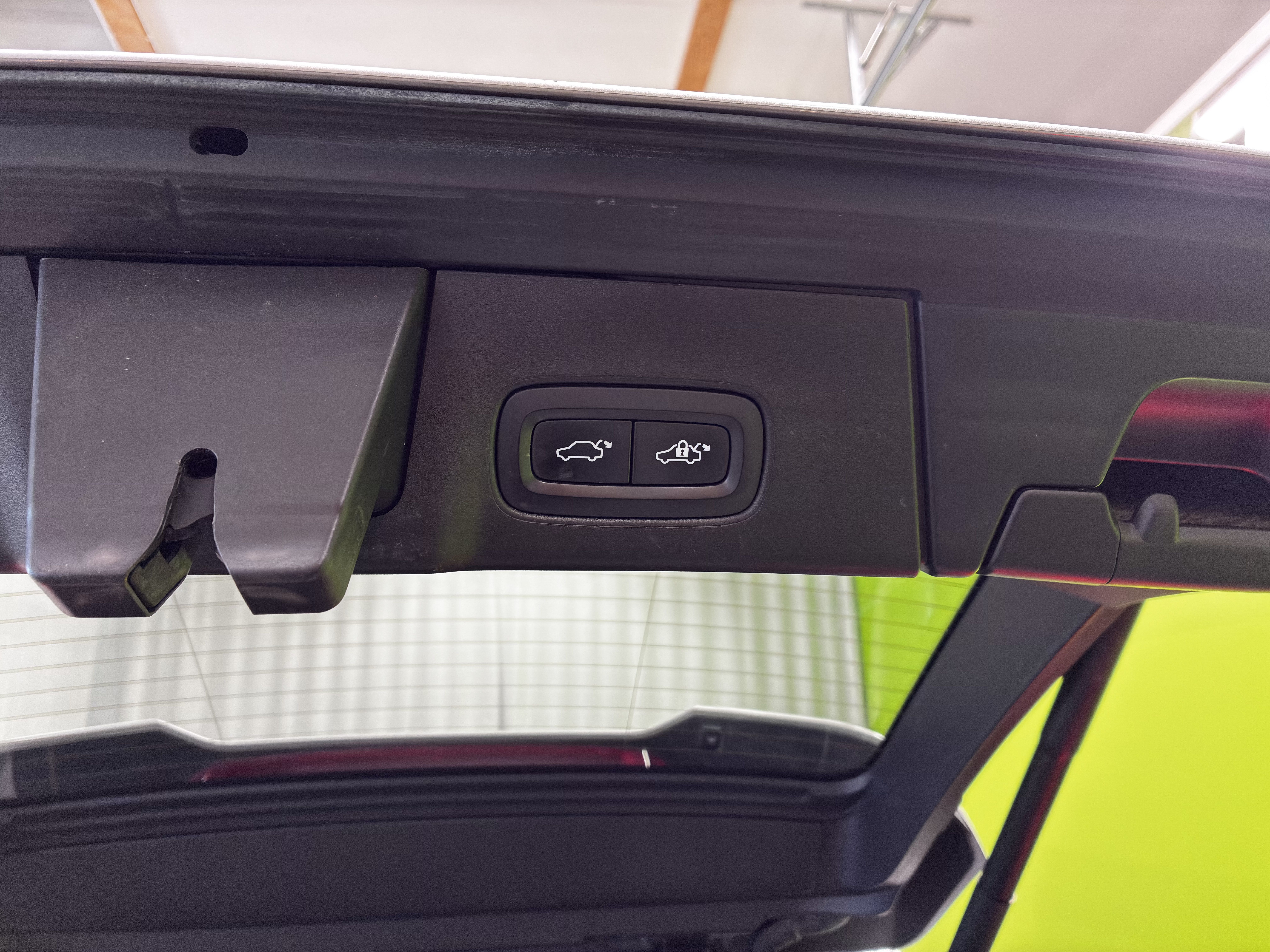 Volvo V90 Cross Country 2021