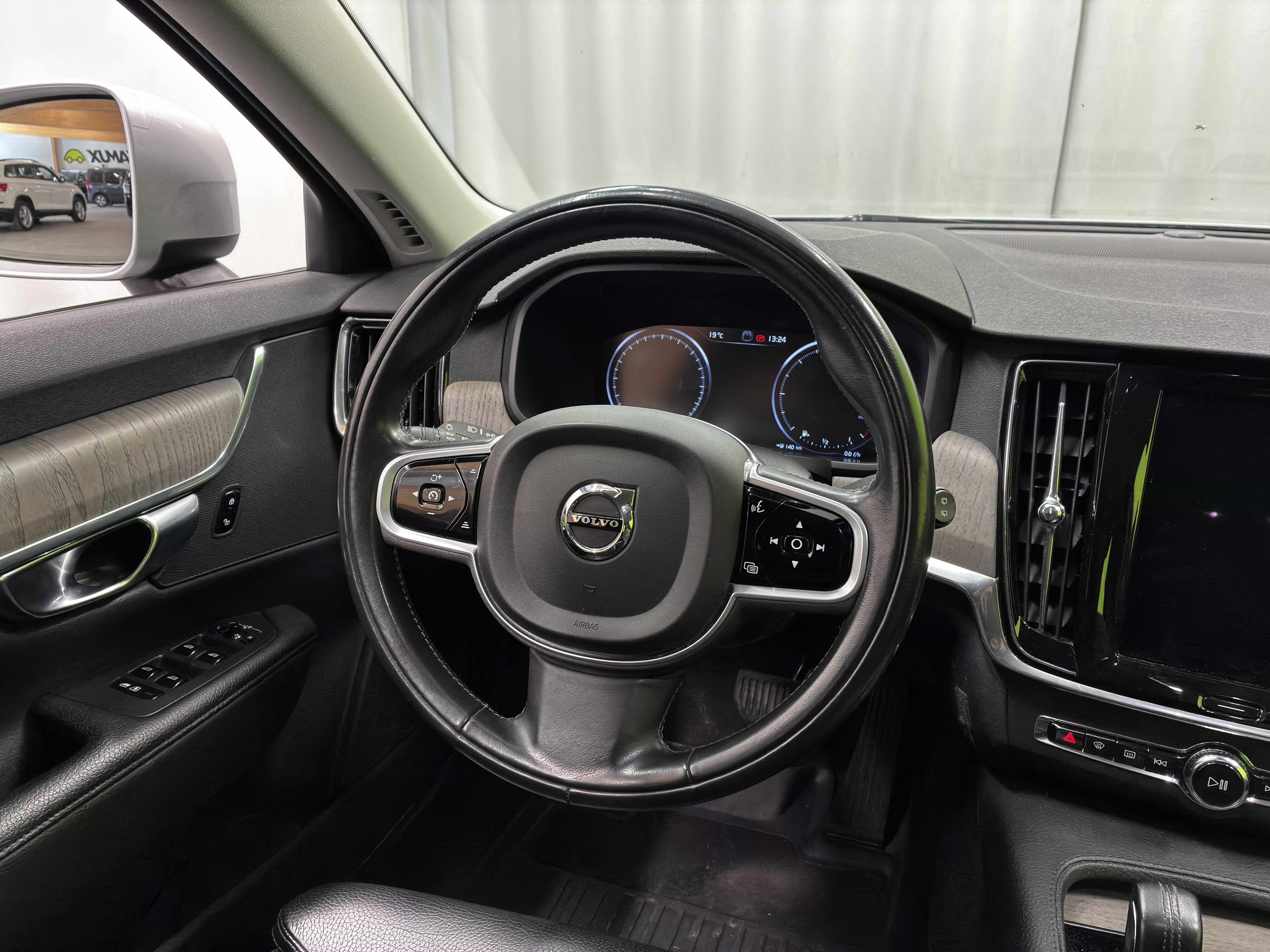 Volvo V90 Cross Country 2021