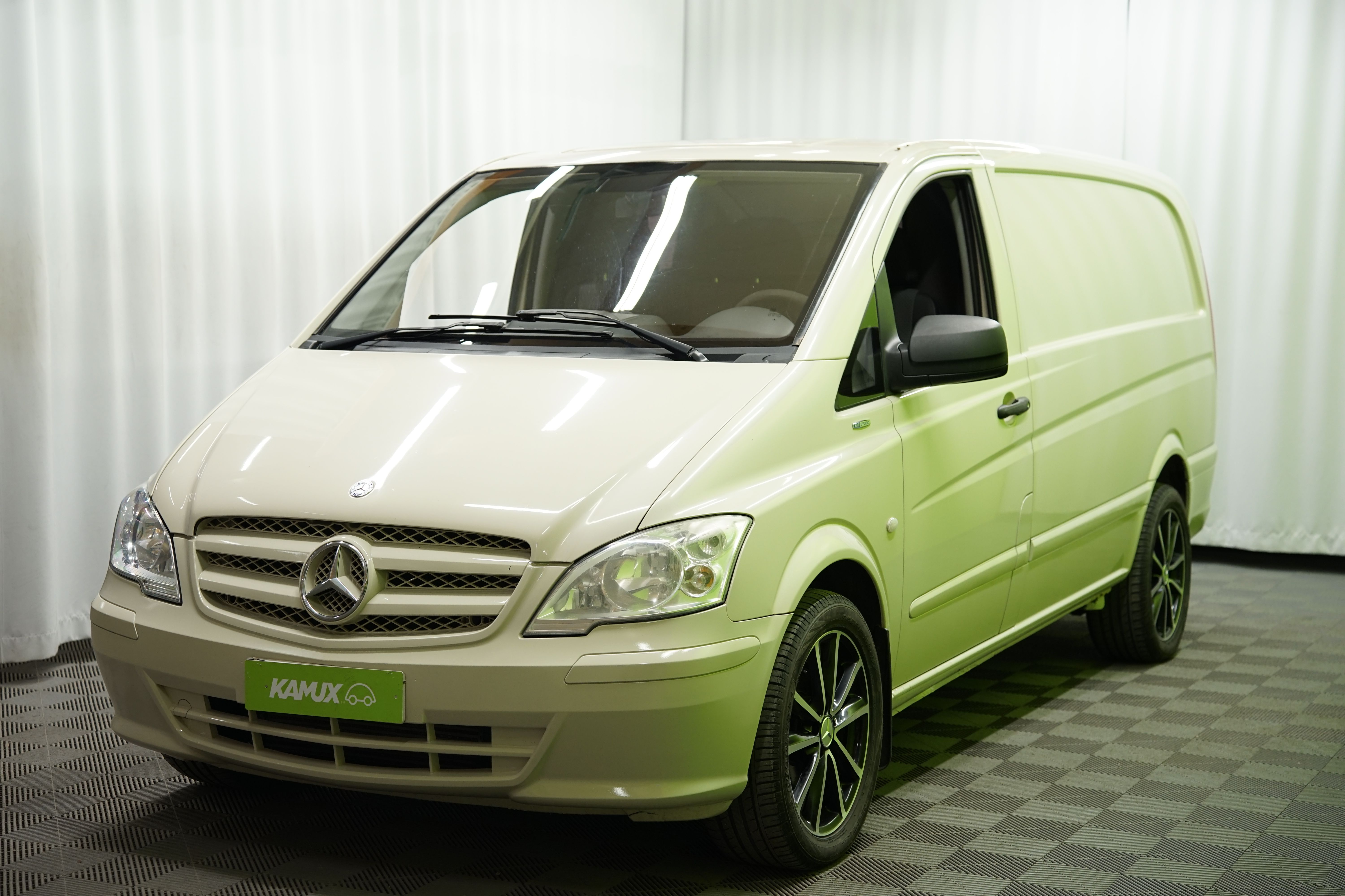 Mercedes-Benz Vito 2011