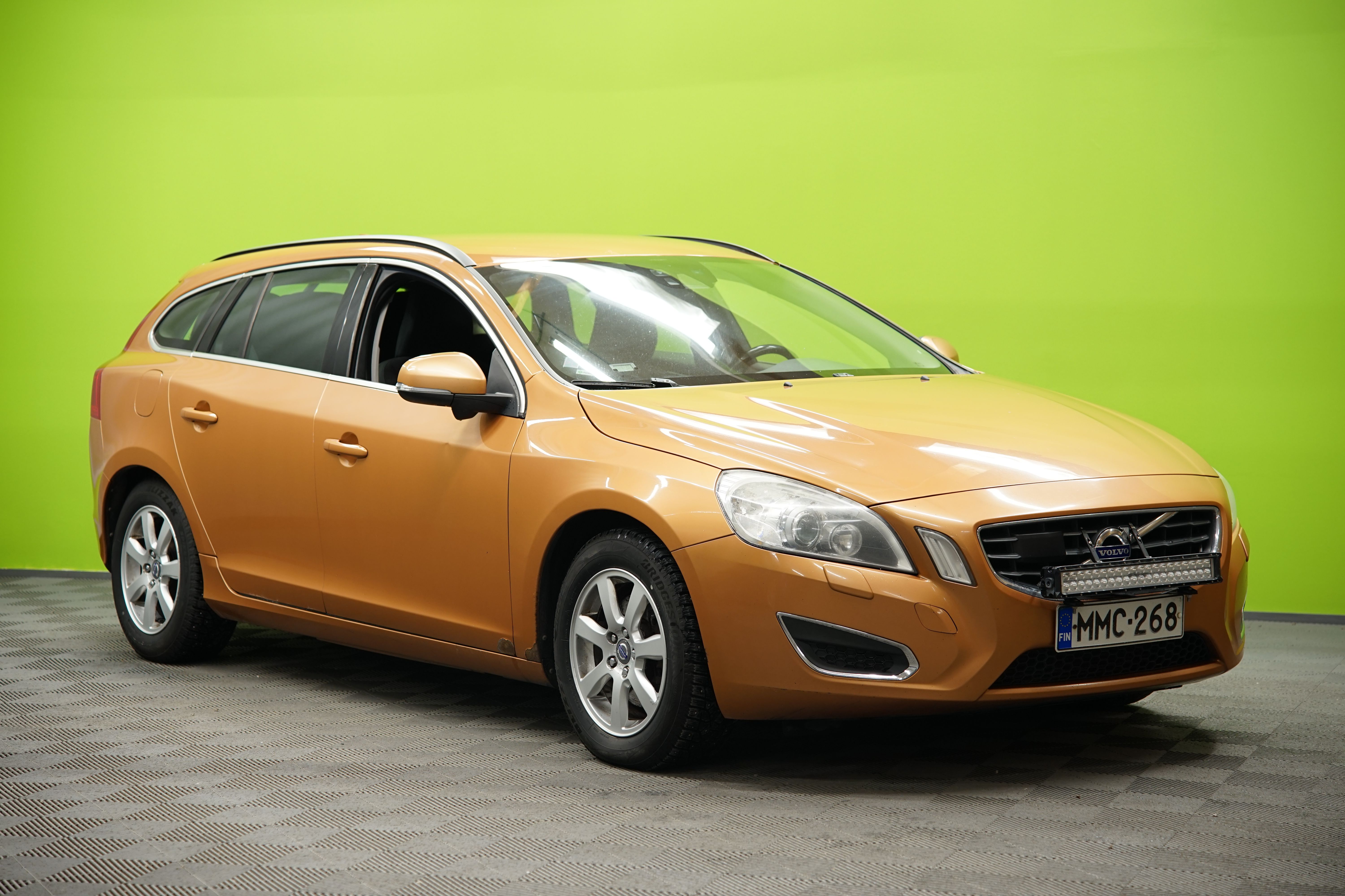 Volvo V60 2011