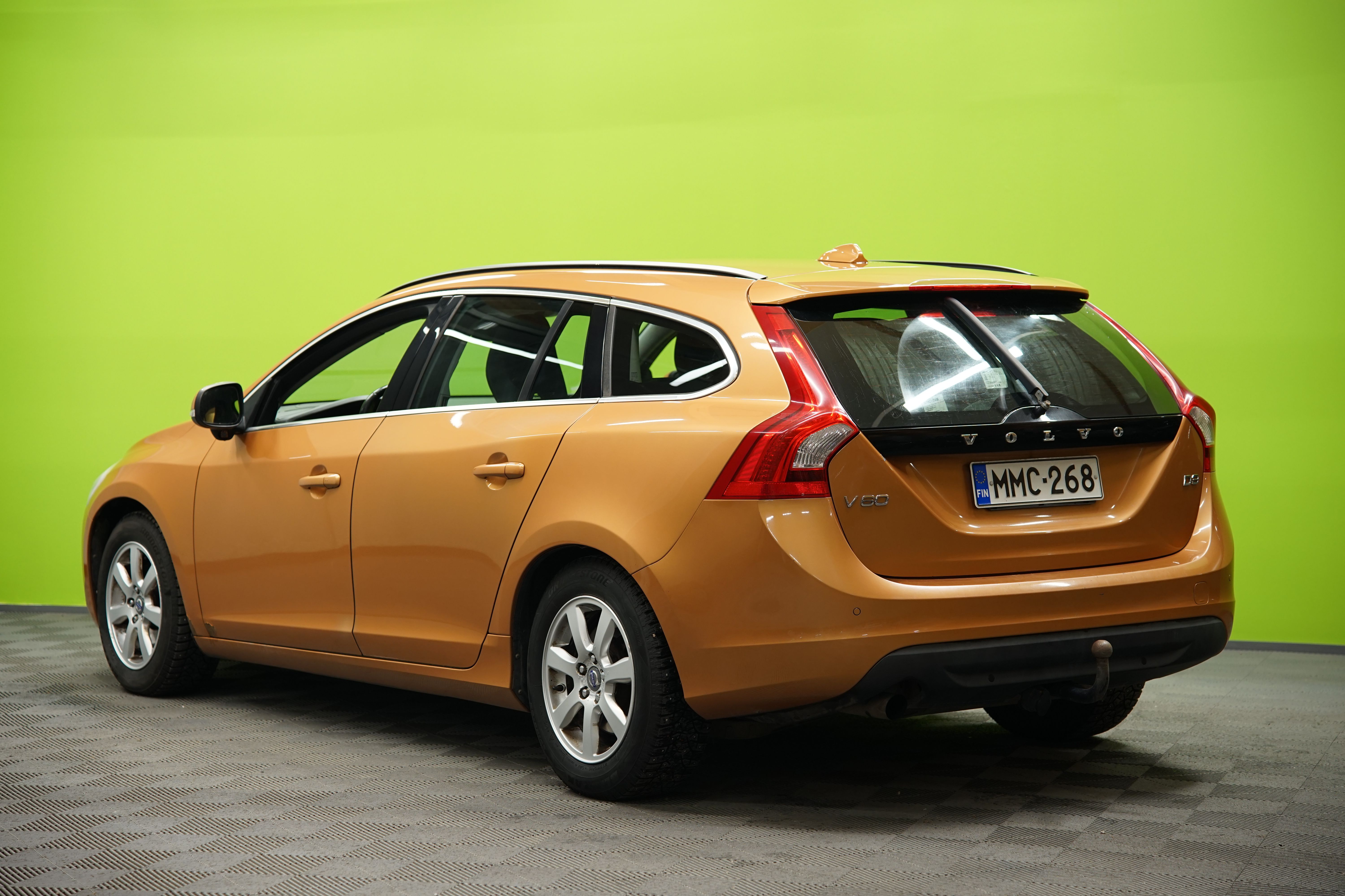 Volvo V60 2011