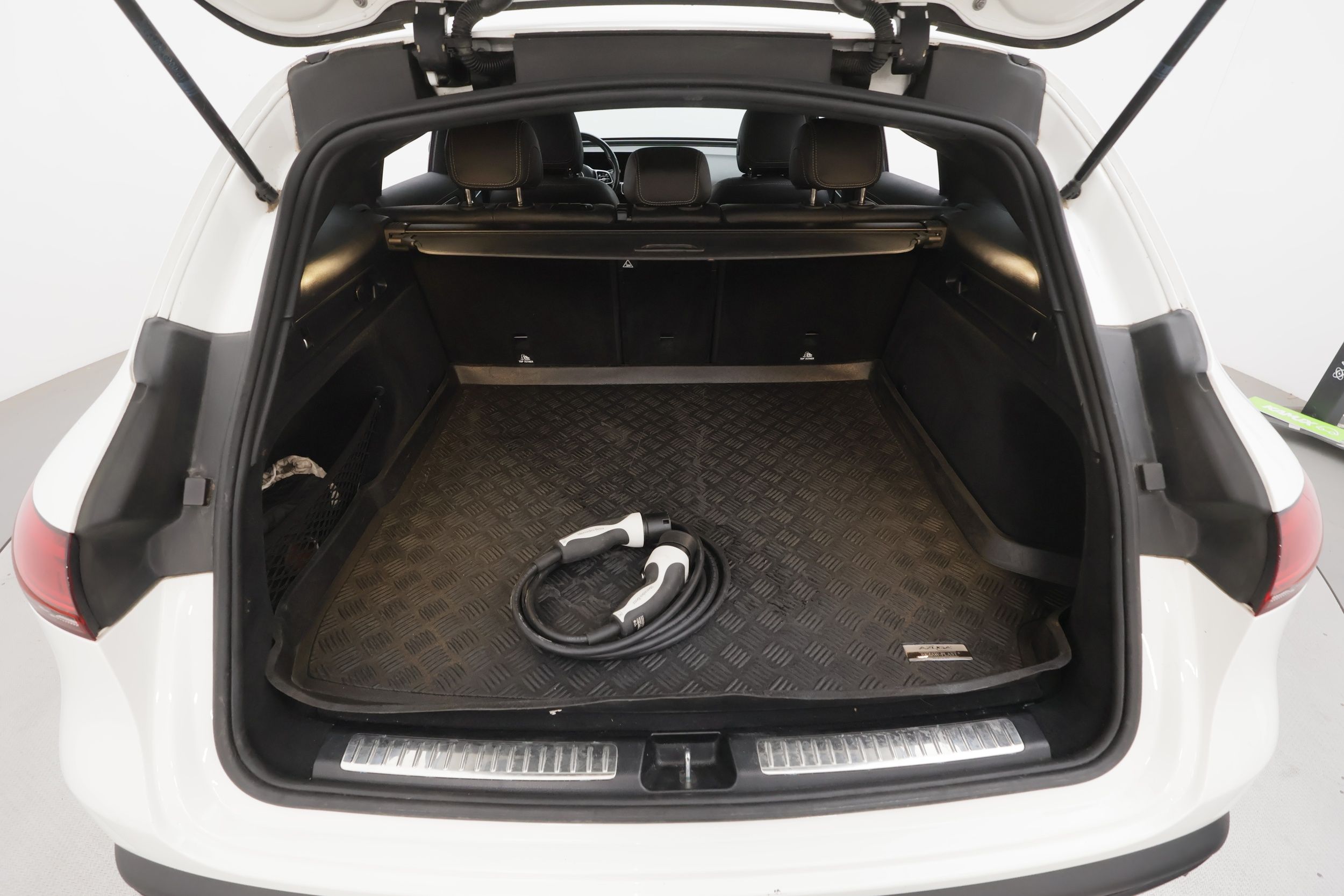 Mercedes-Benz EQC 2022