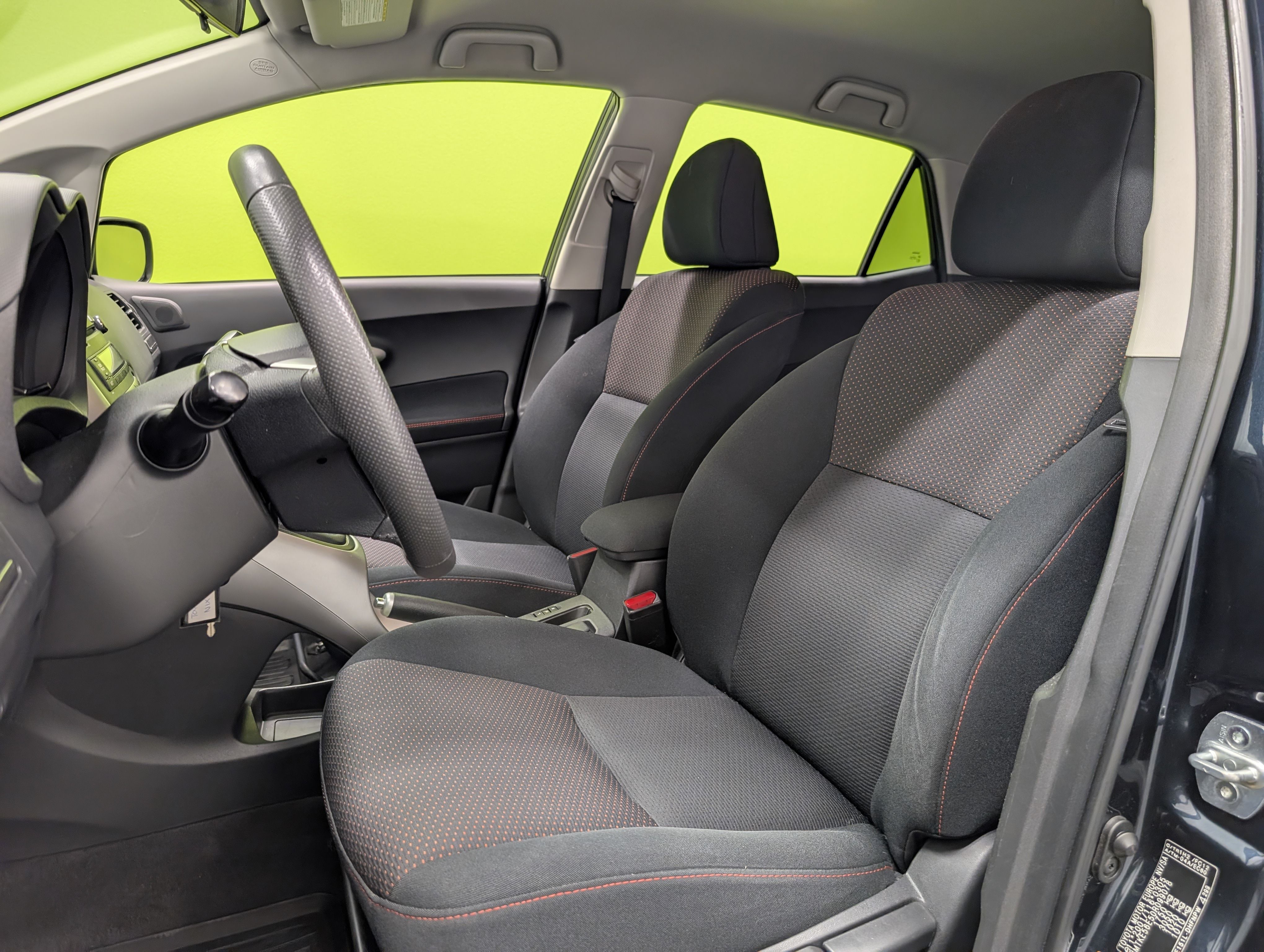 Toyota Auris 2012