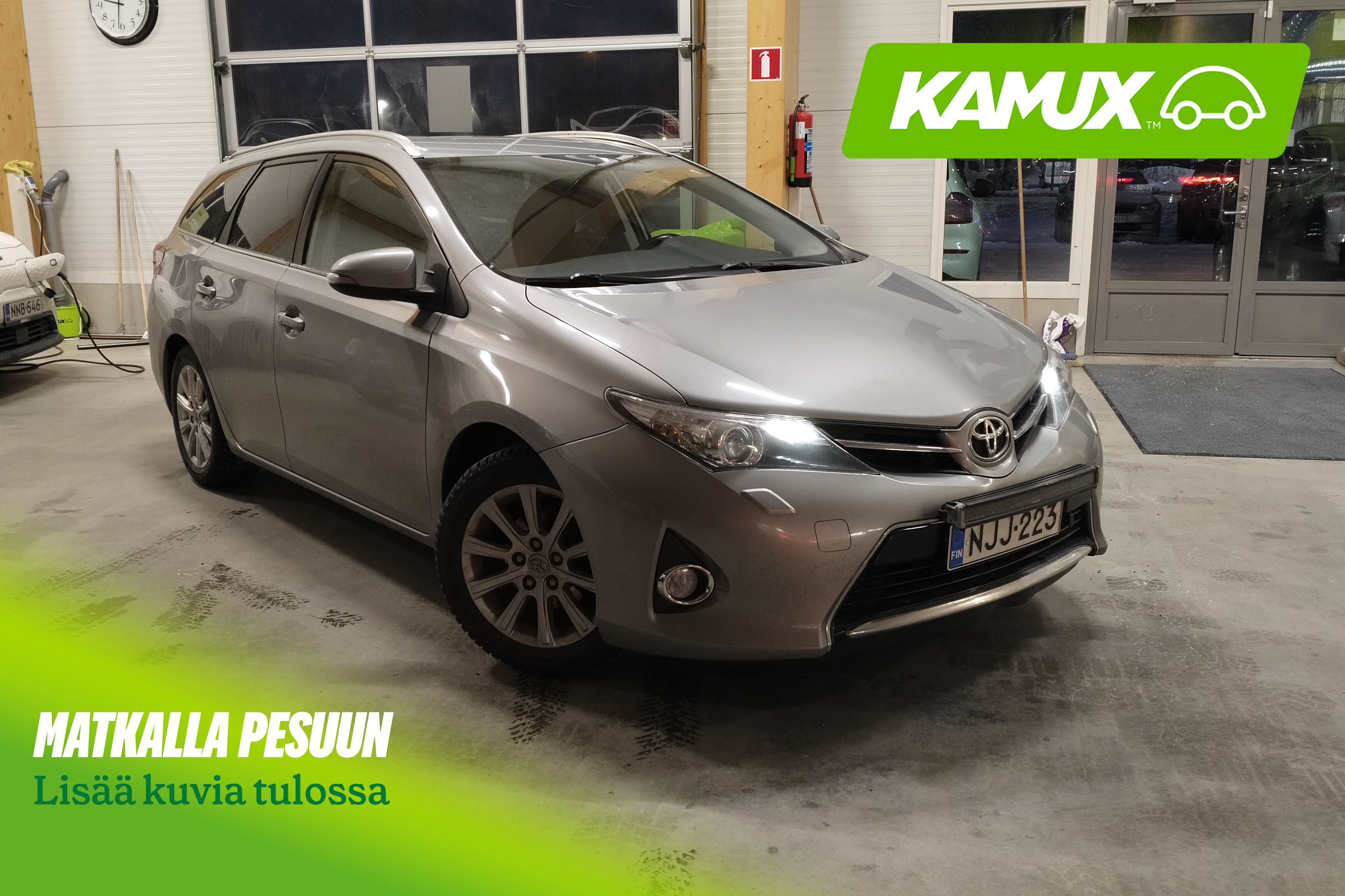 Toyota Auris 2014